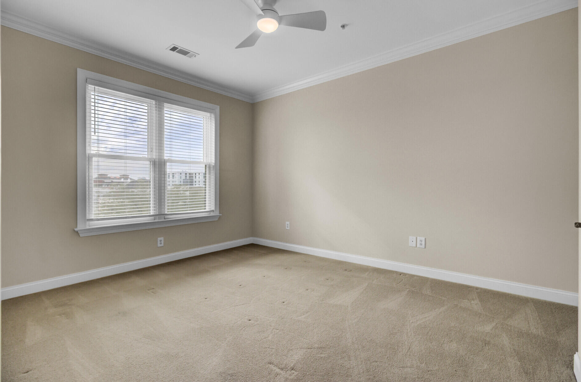 21 George Street # 404