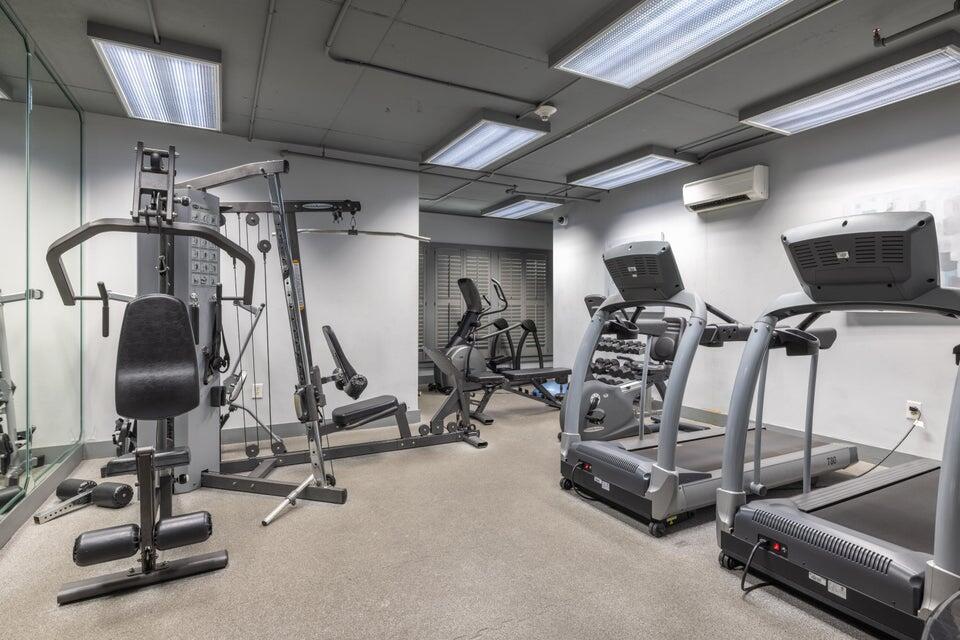 21 George Street # 404