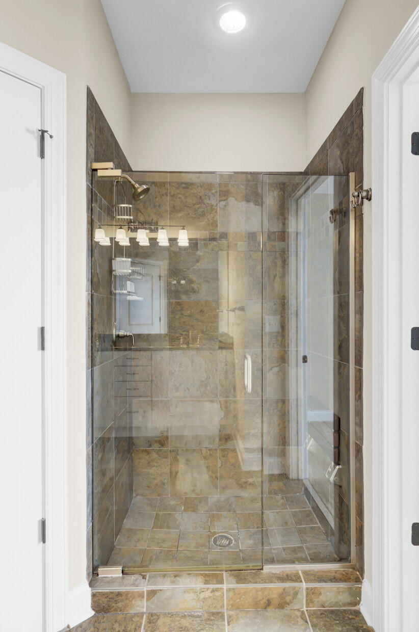 21 George Street # 404