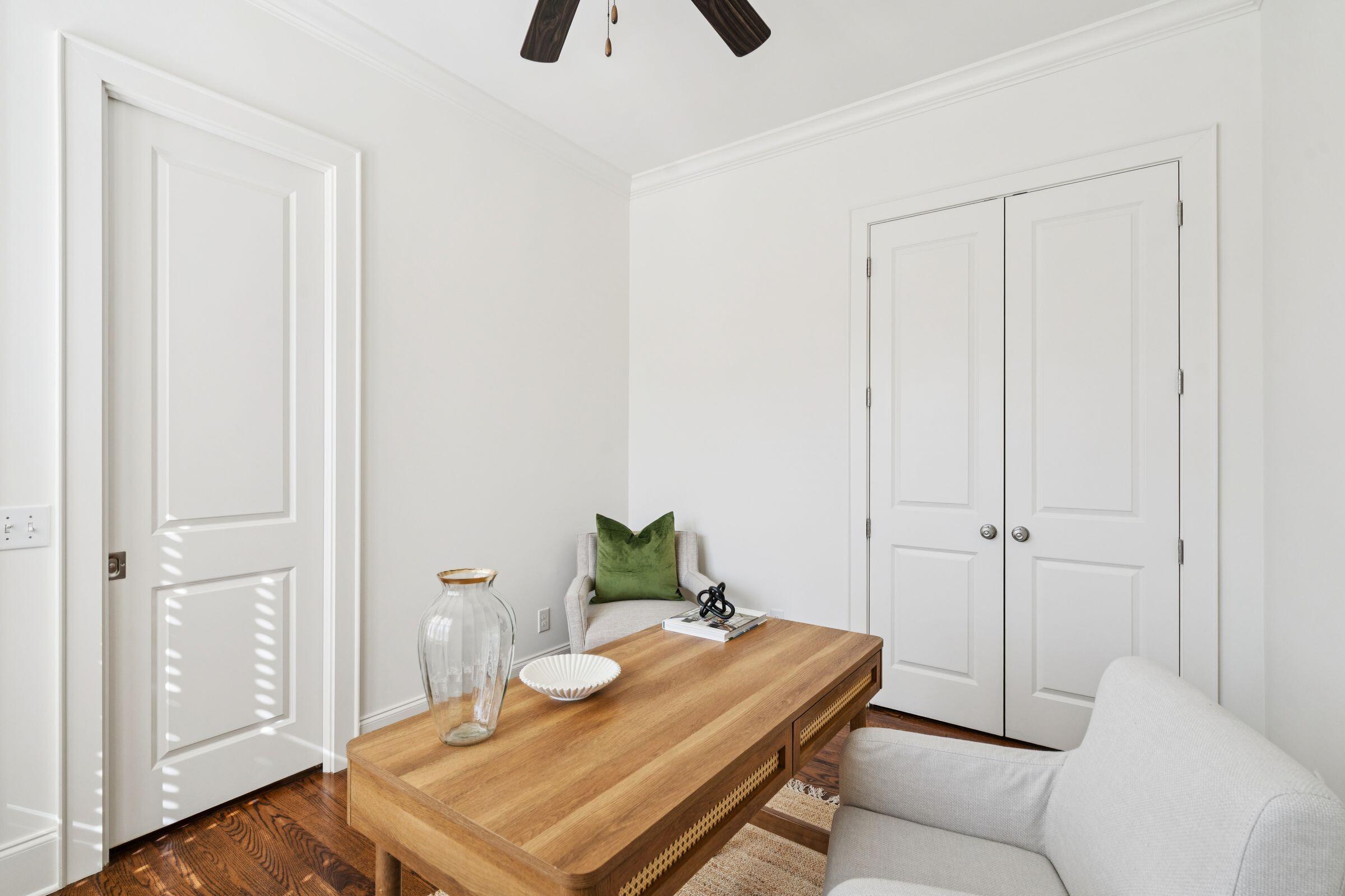 2516 Gatewood Street