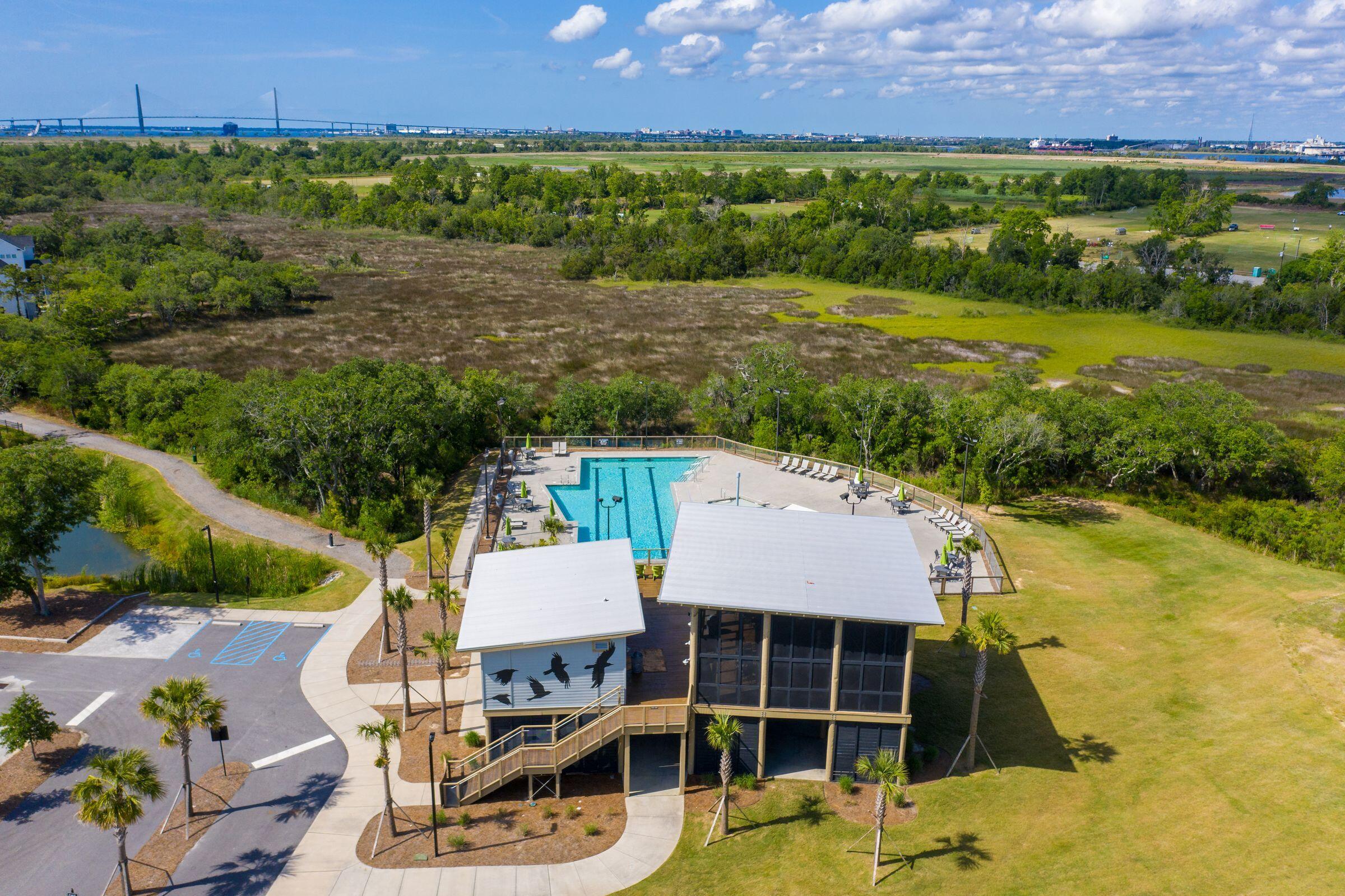 2516 Gatewood Street