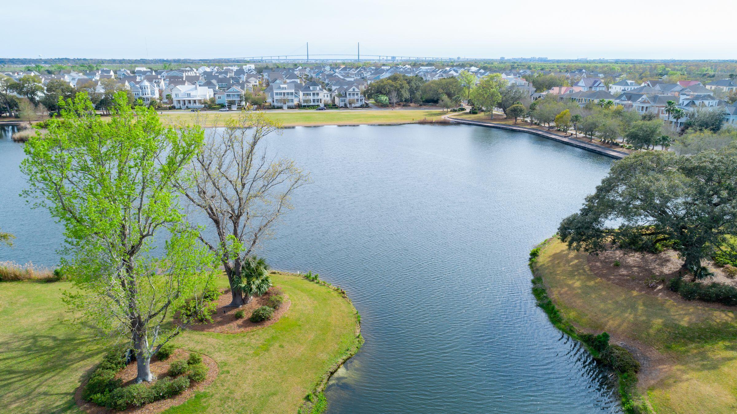 2516 Gatewood Street