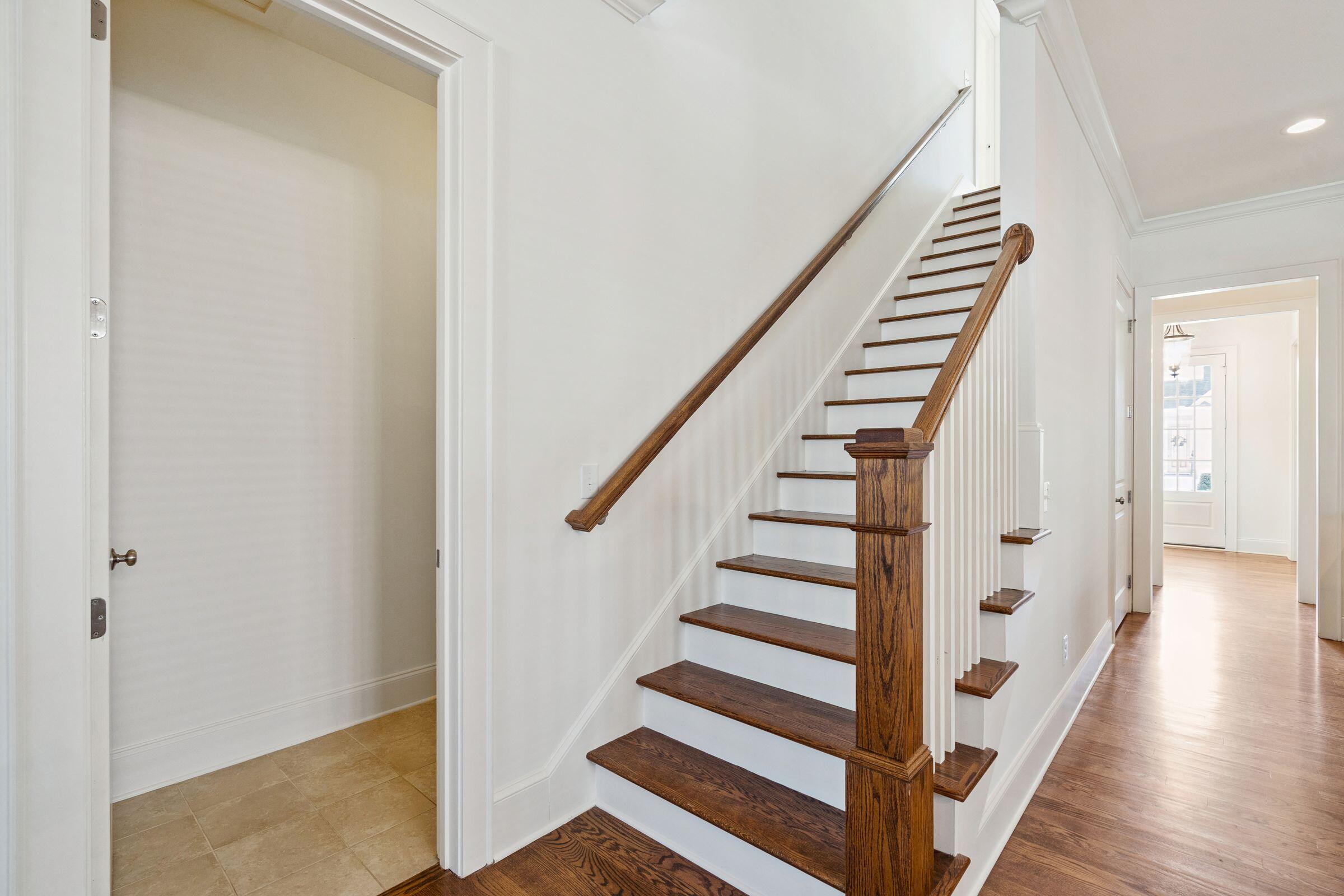 2516 Gatewood Street