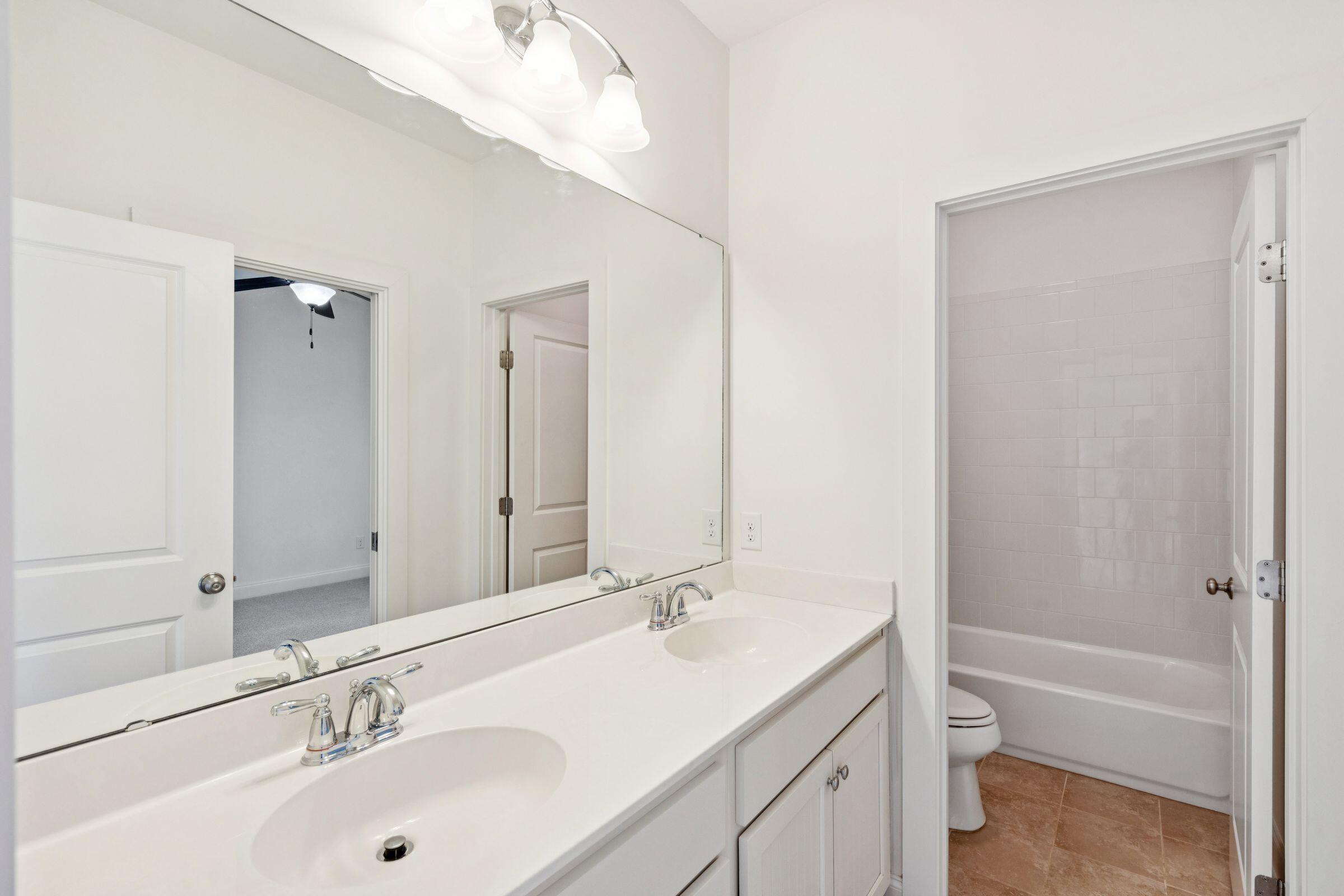 2516 Gatewood Street