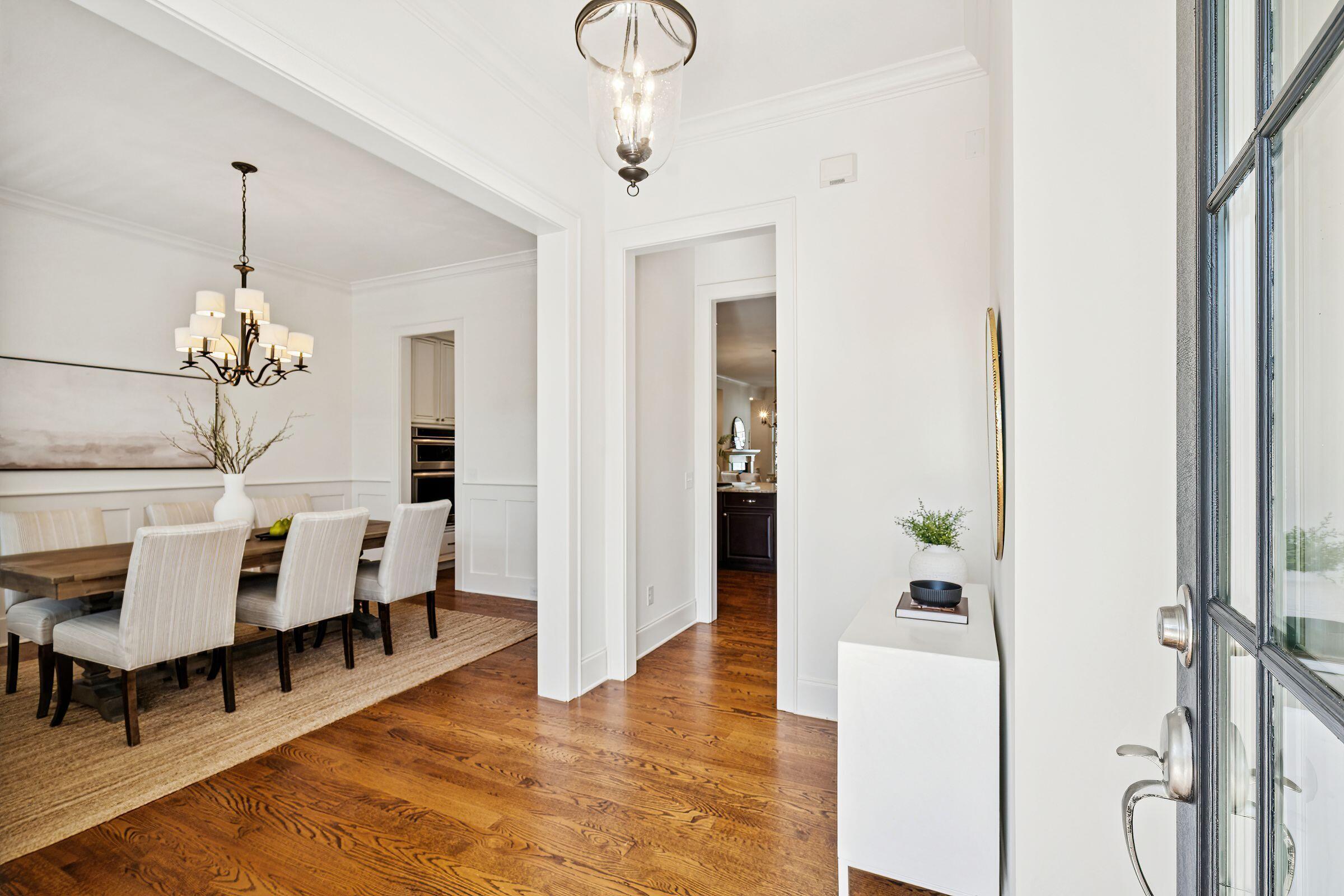 2516 Gatewood Street