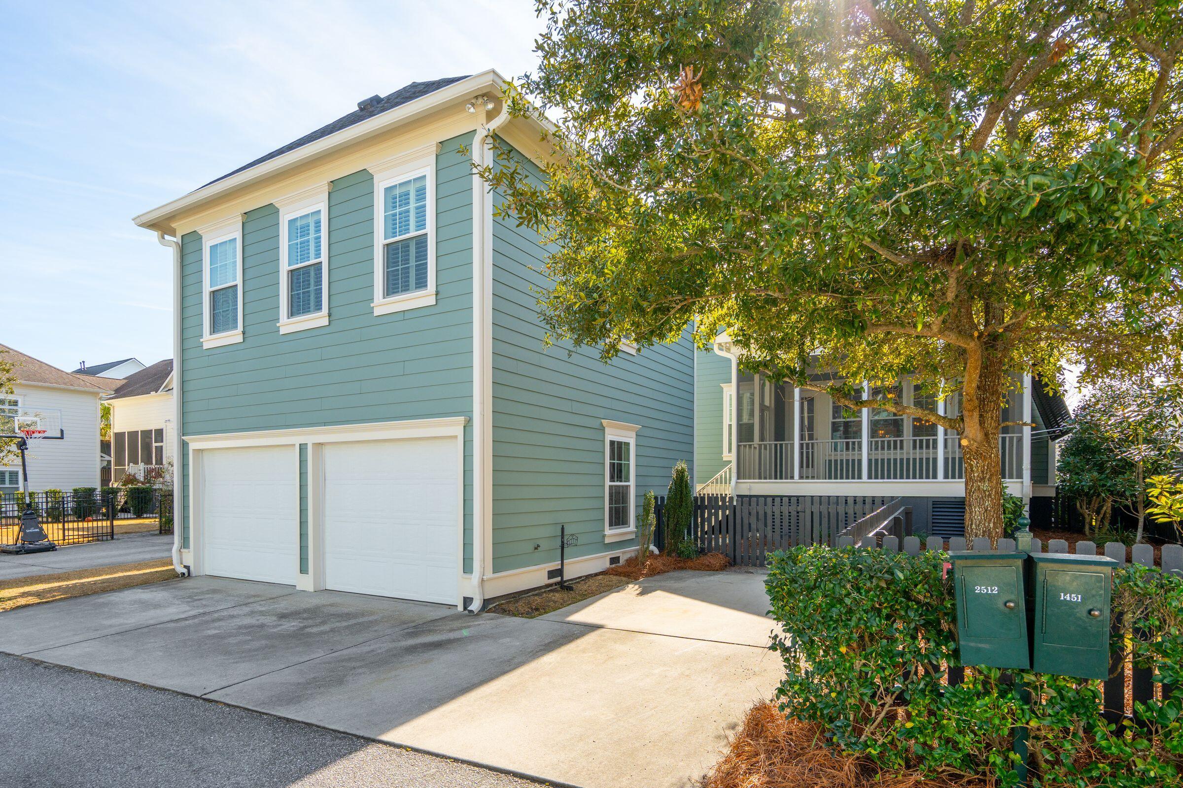 2516 Gatewood Street