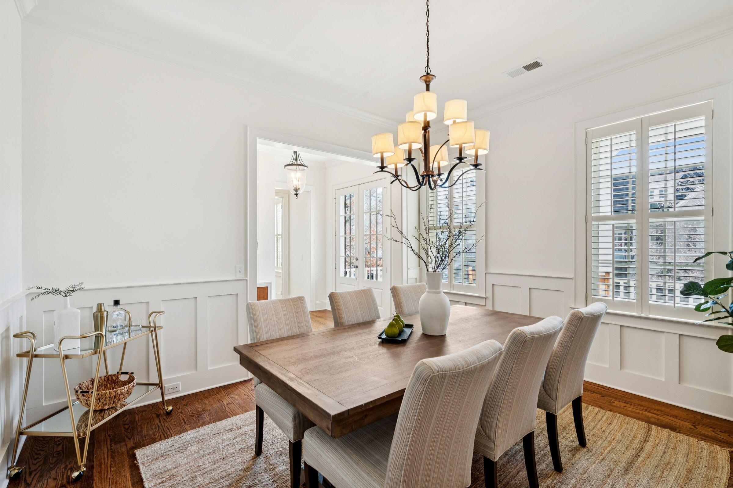 2516 Gatewood Street