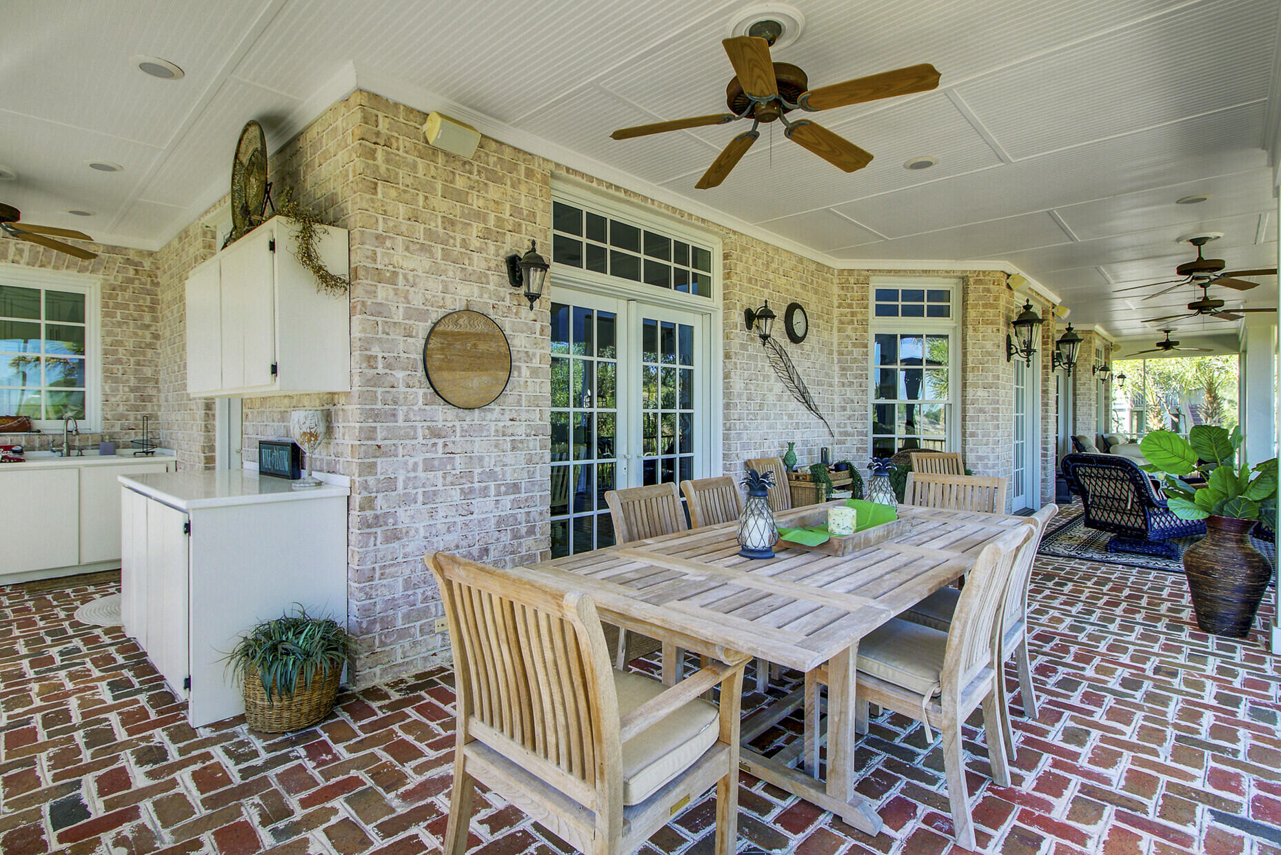 2380 Darts Cove Way