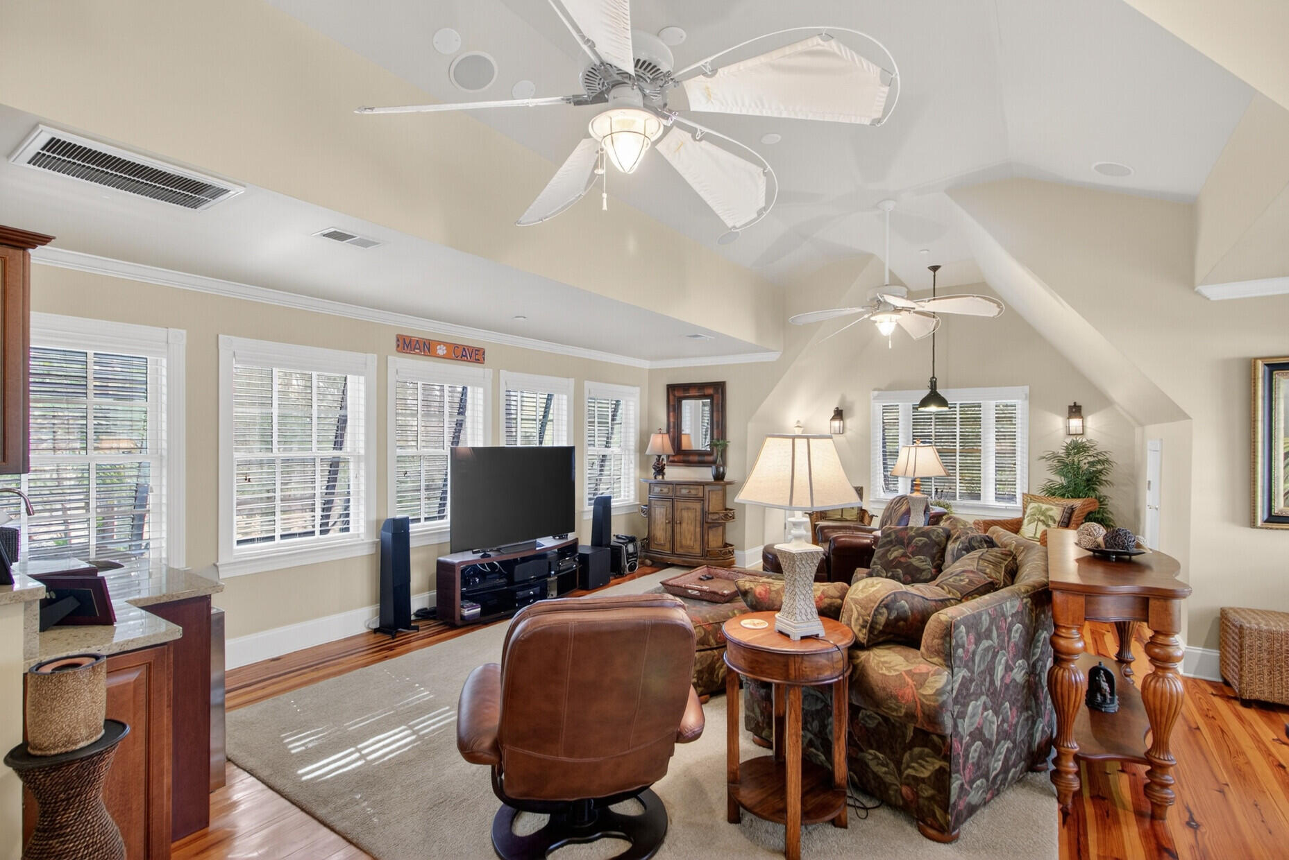 2380 Darts Cove Way