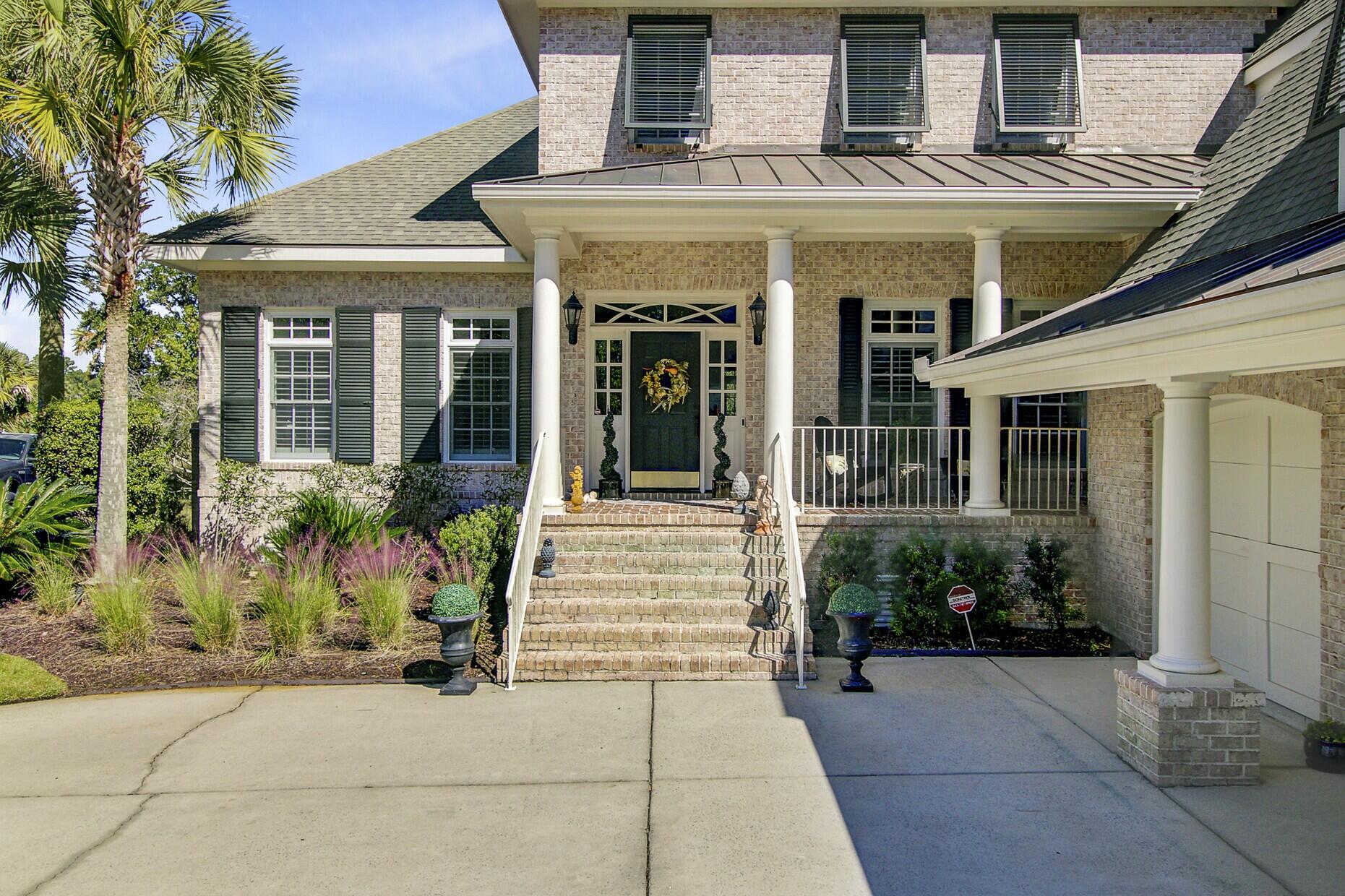2380 Darts Cove Way