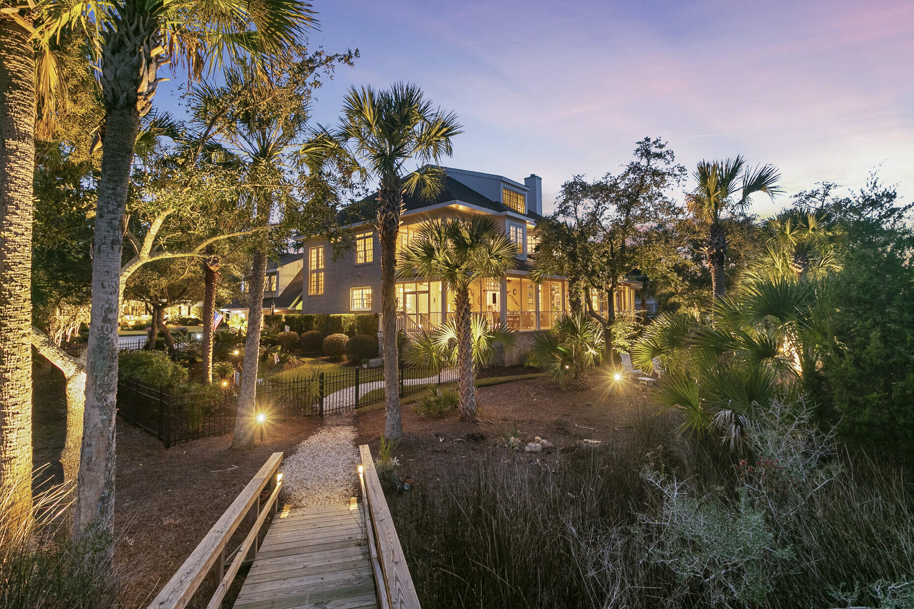 2380 Darts Cove Way