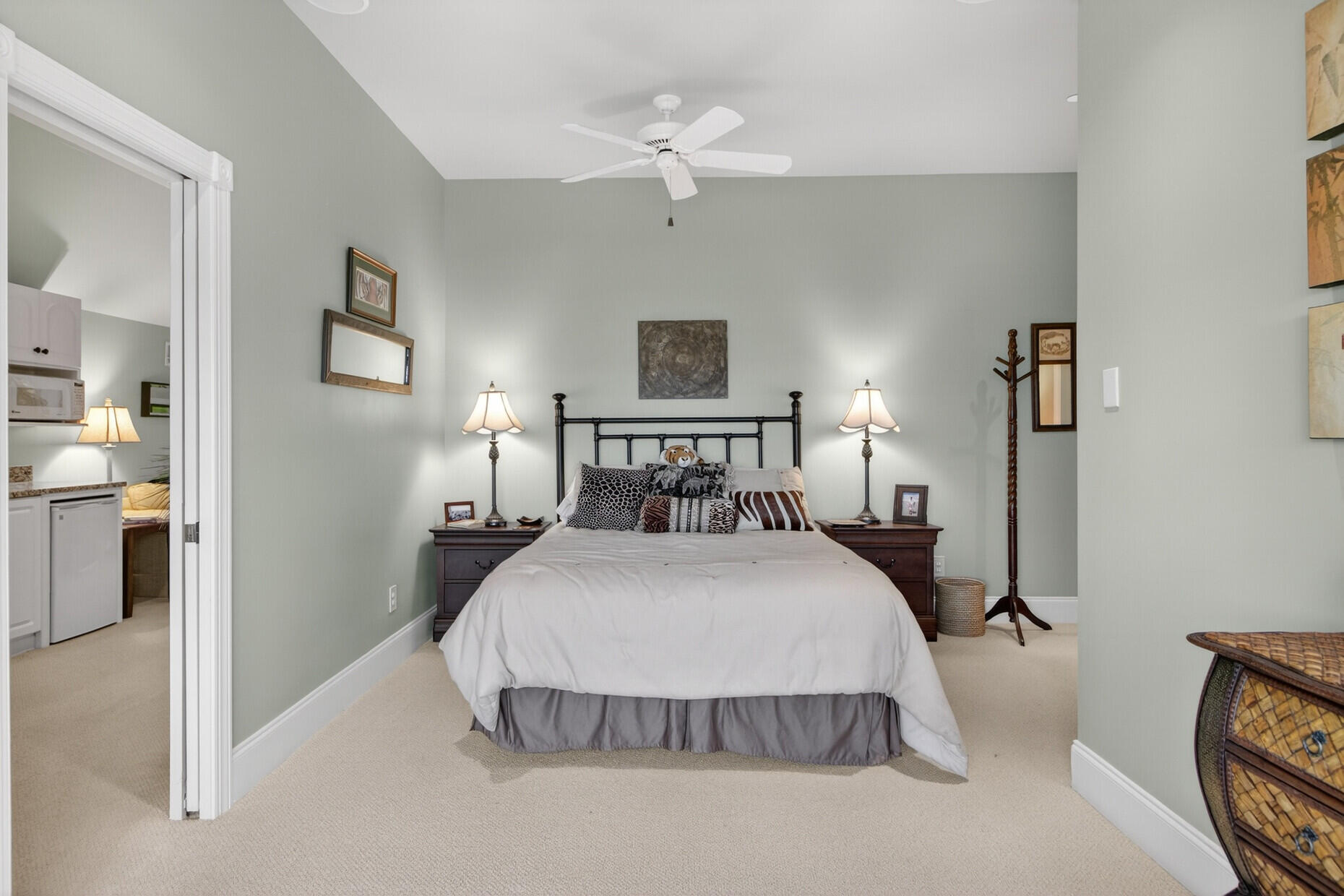 2380 Darts Cove Way