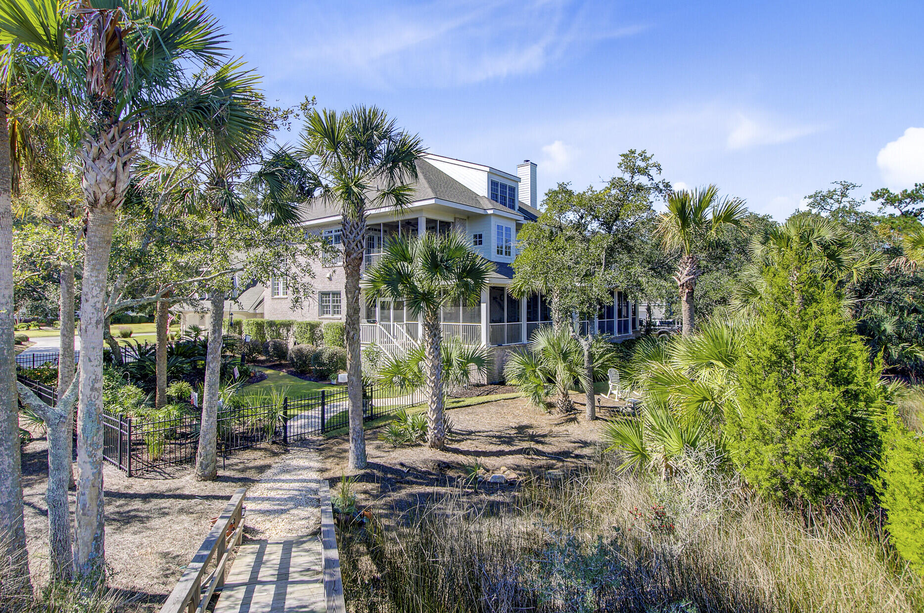 2380 Darts Cove Way