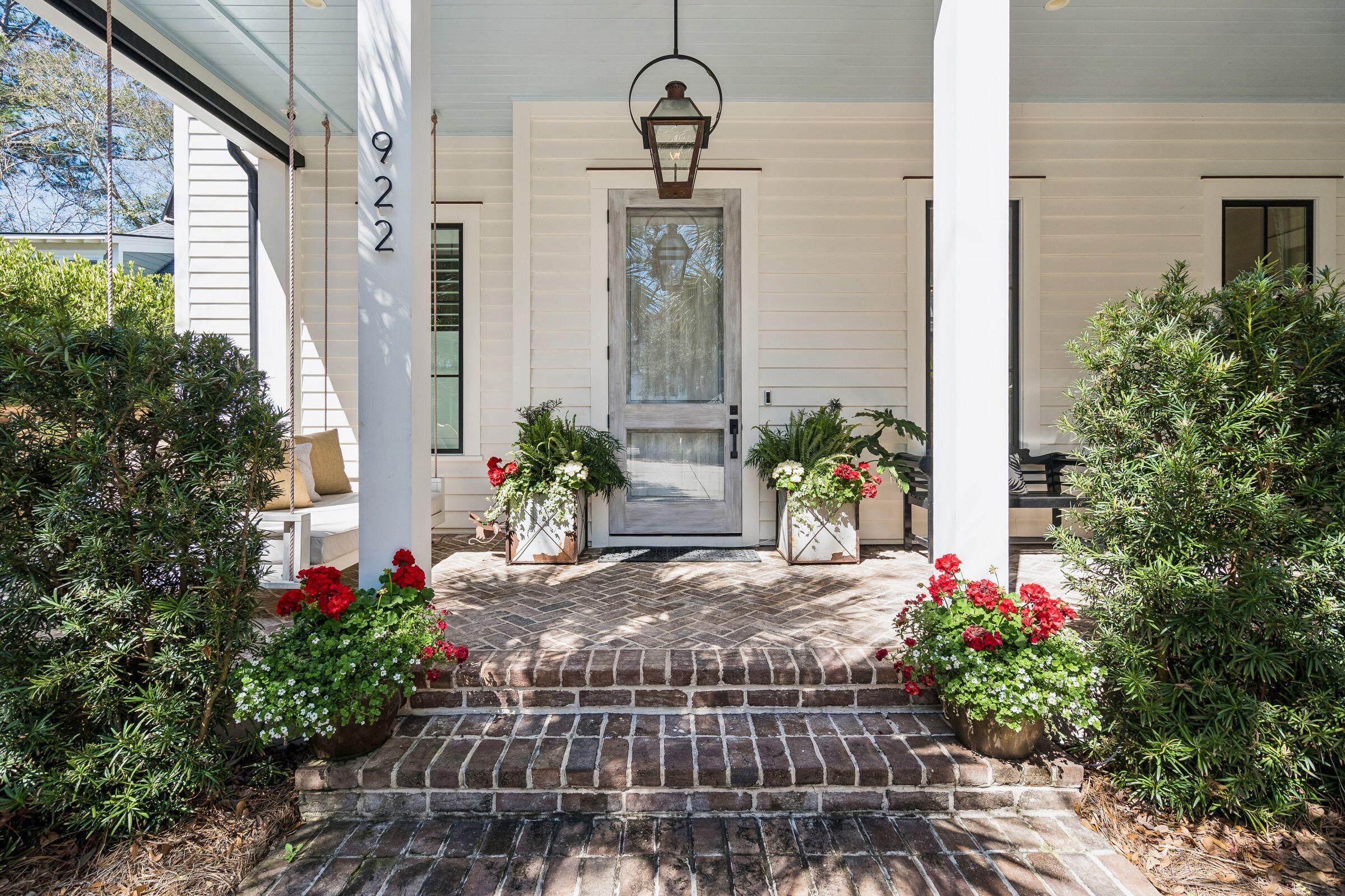 922 Mccants Drive