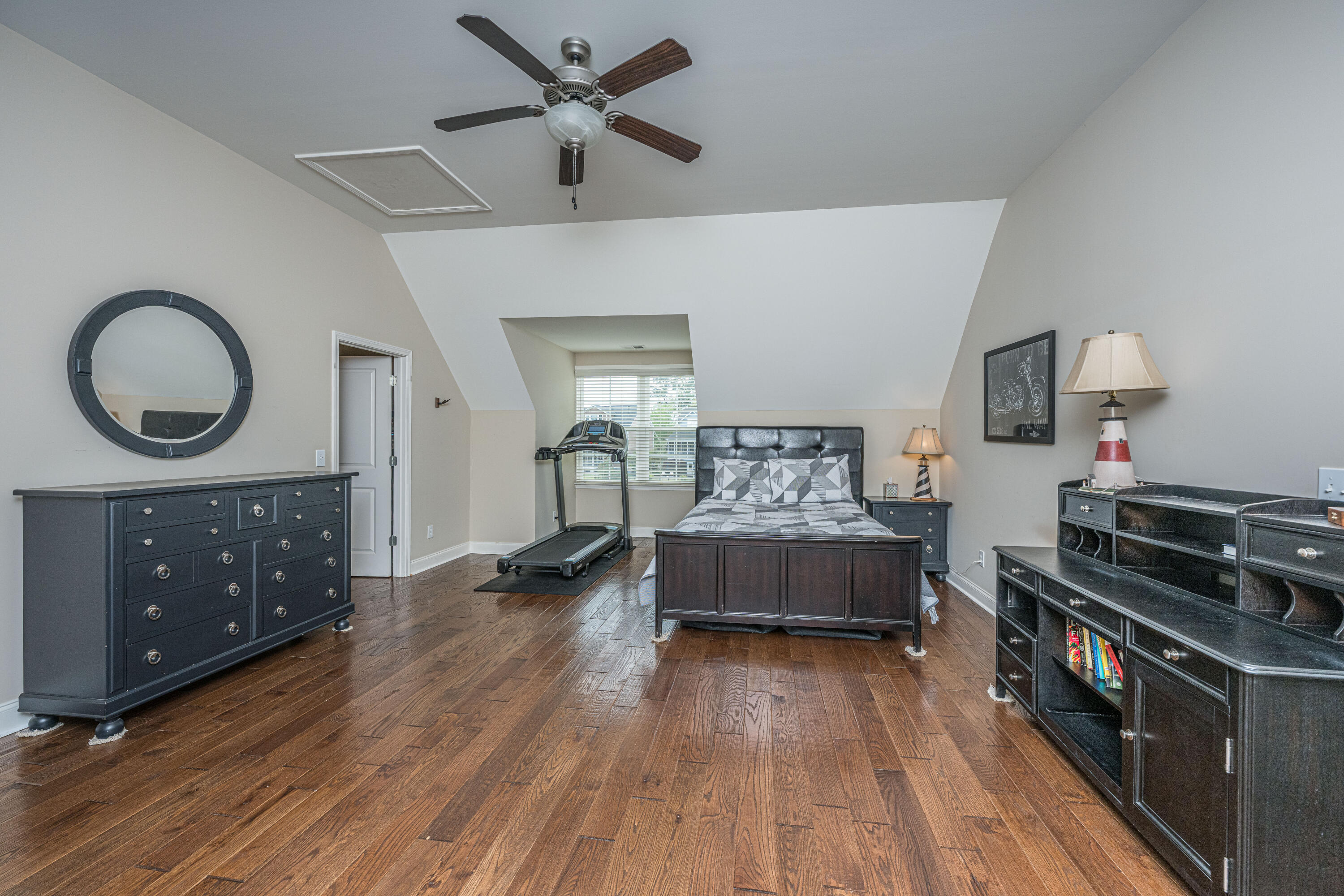 3223 Hatchway Drive