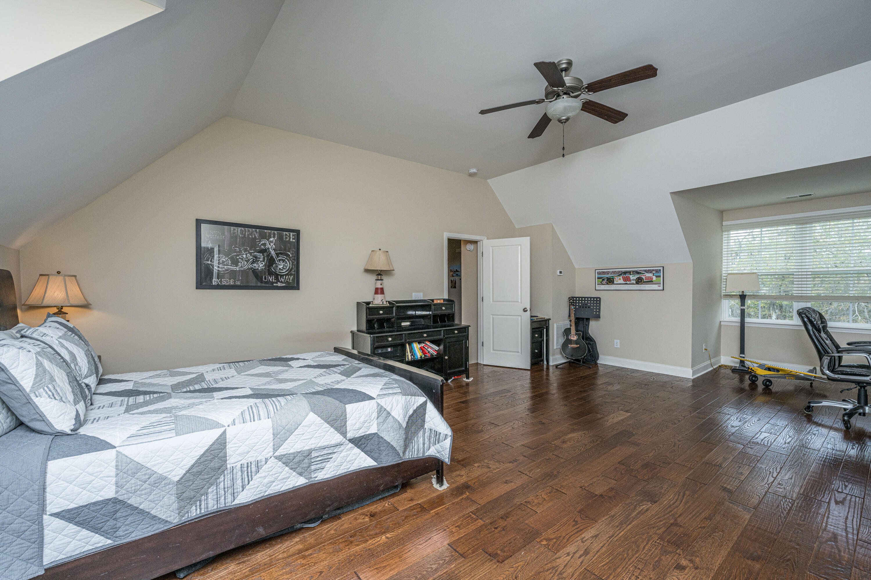 3223 Hatchway Drive