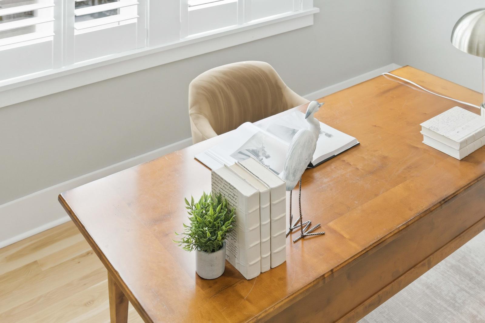 7539 Ladys Secret Lane