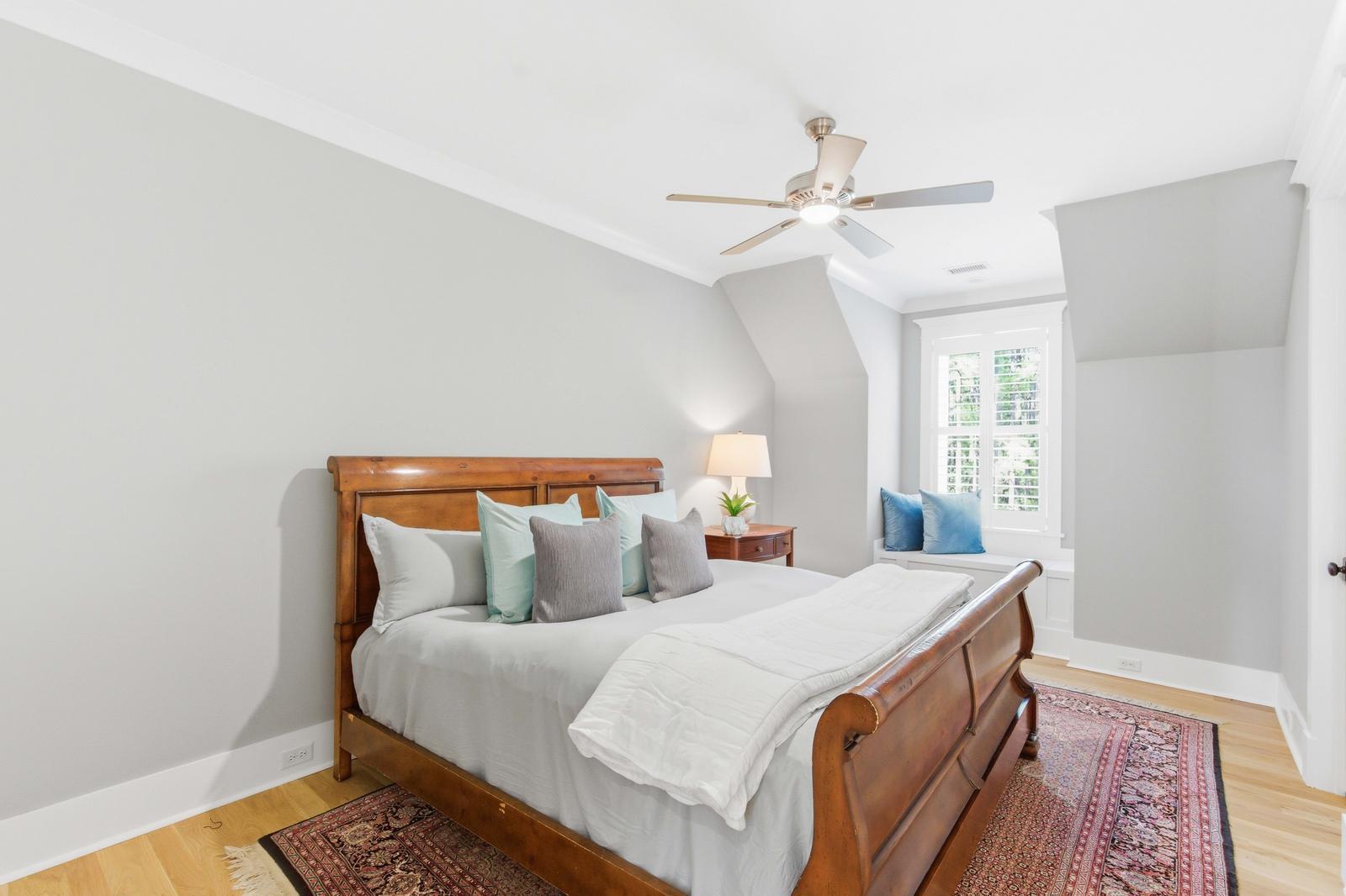 7539 Ladys Secret Lane