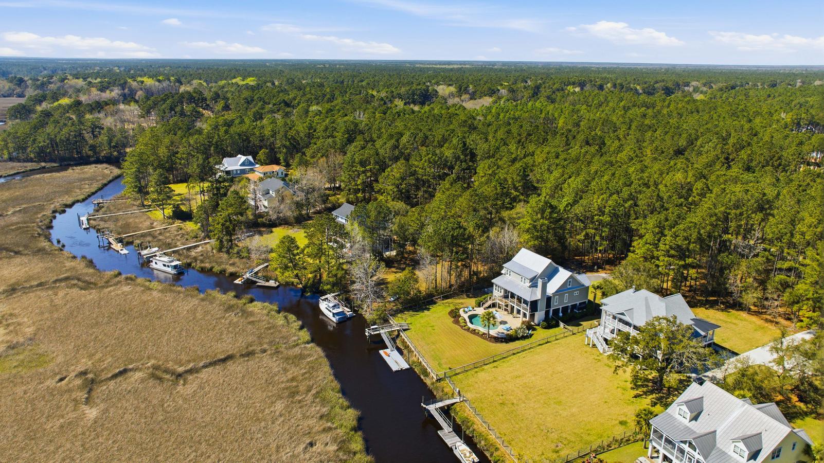 7539 Ladys Secret Lane