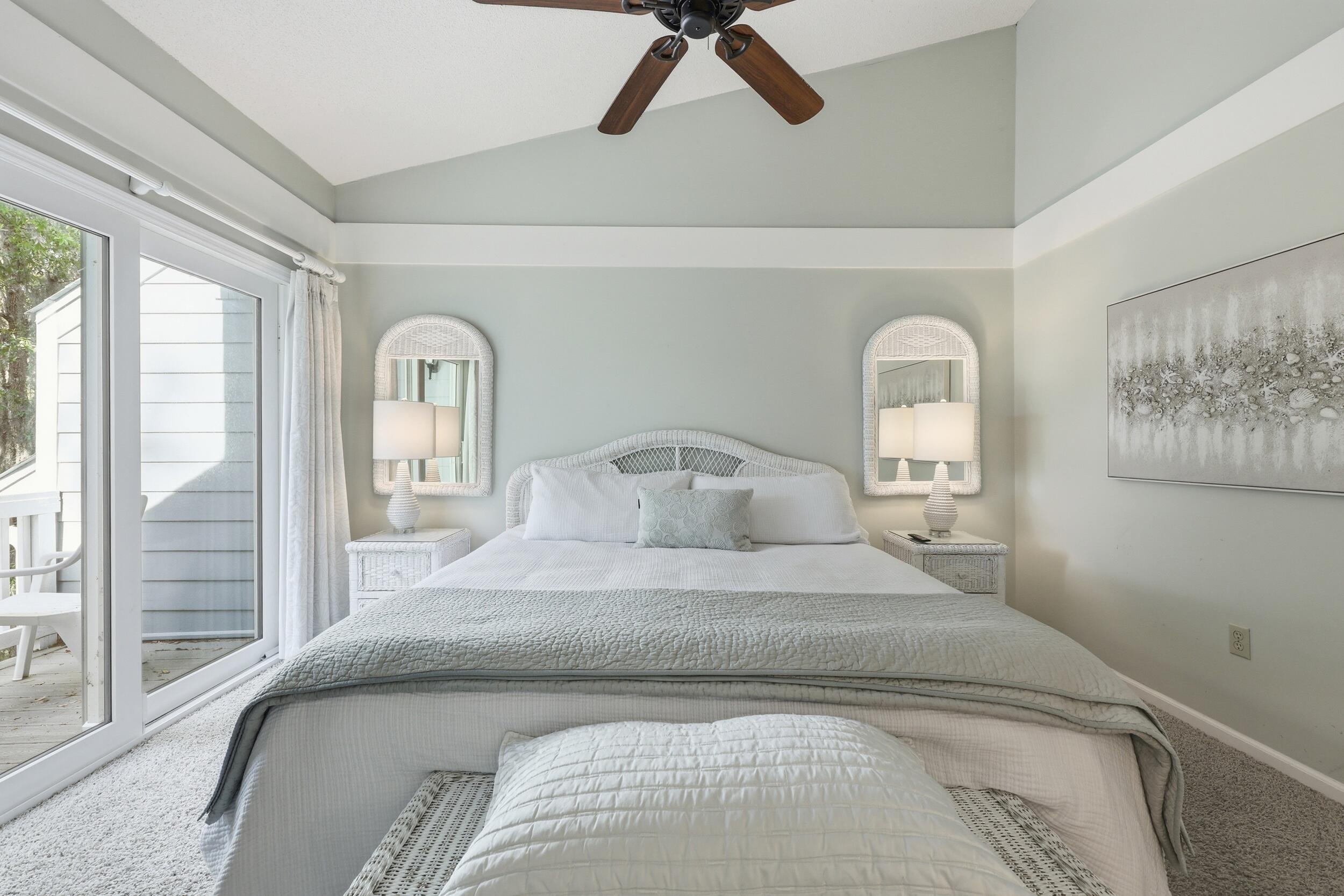 486 Sea Cloud Circle