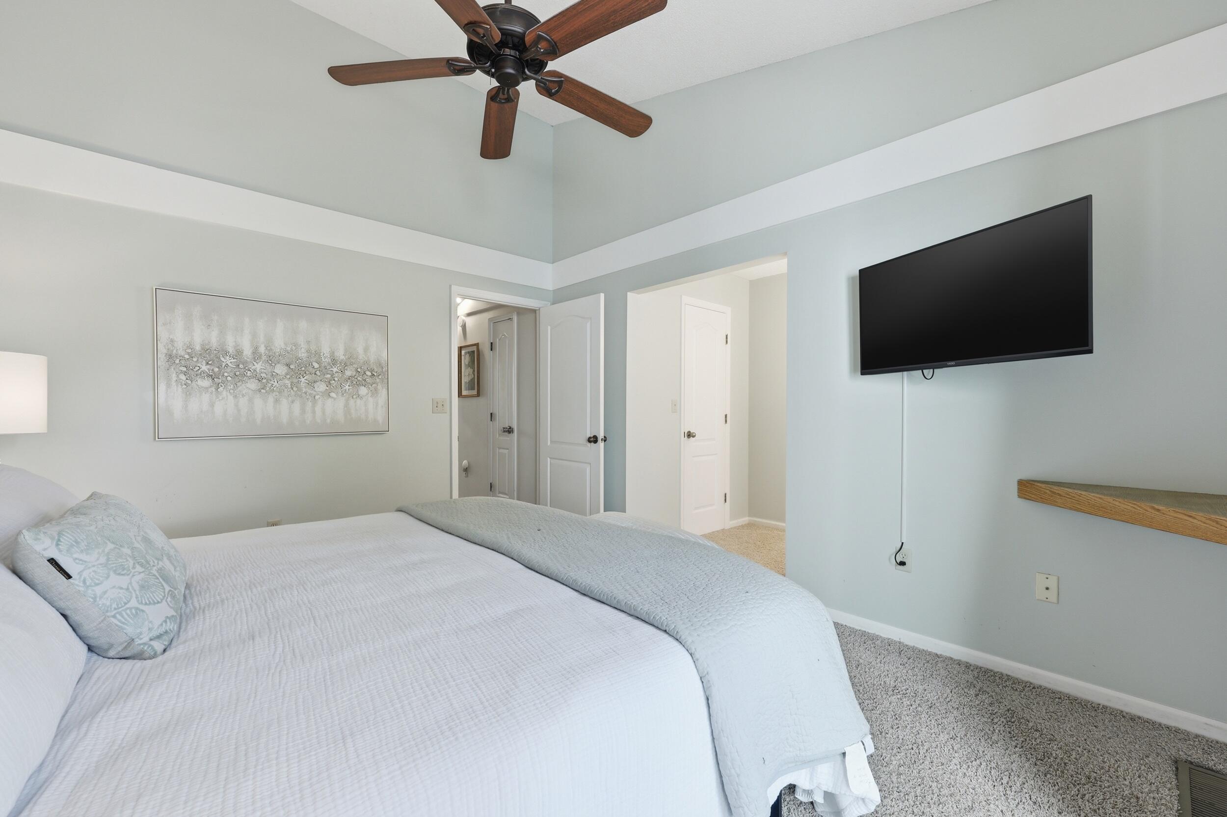 486 Sea Cloud Circle