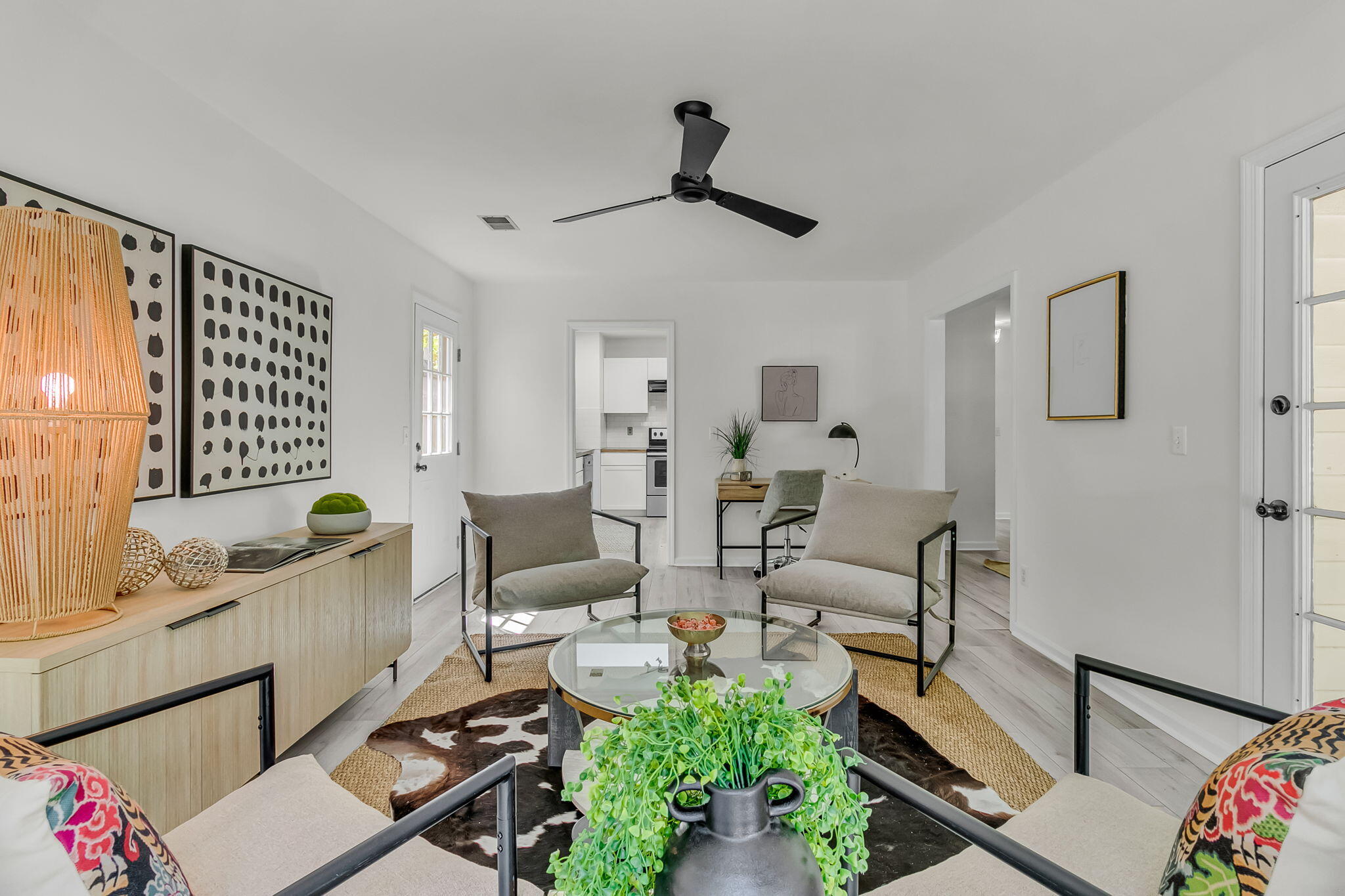 1252 Llewellyn Road