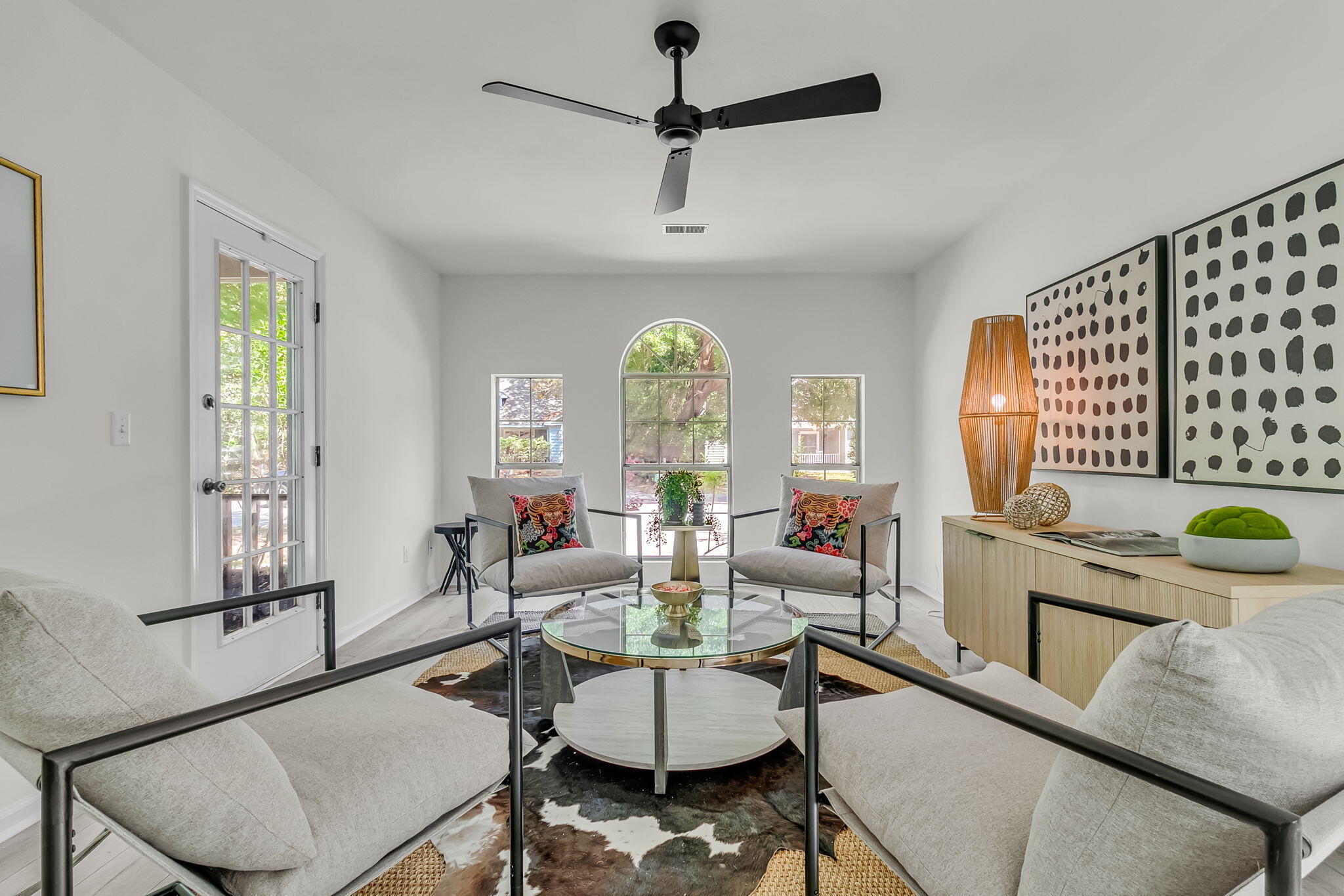 1252 Llewellyn Road