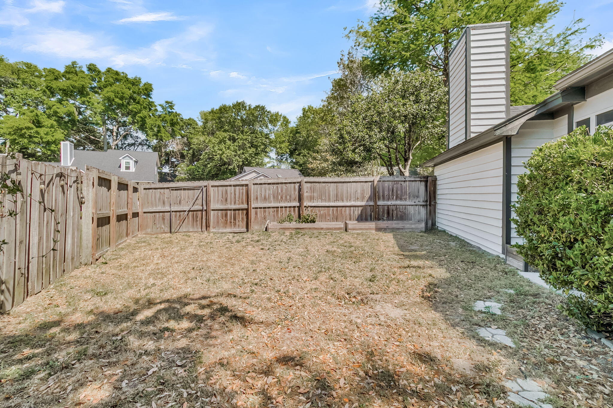 1252 Llewellyn Road