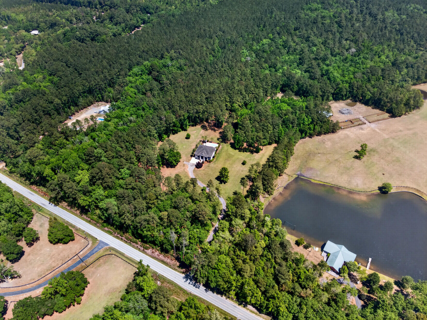 7246 Highway 165