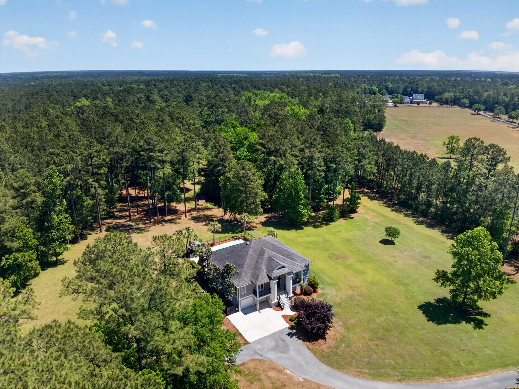 7246 Highway 165
