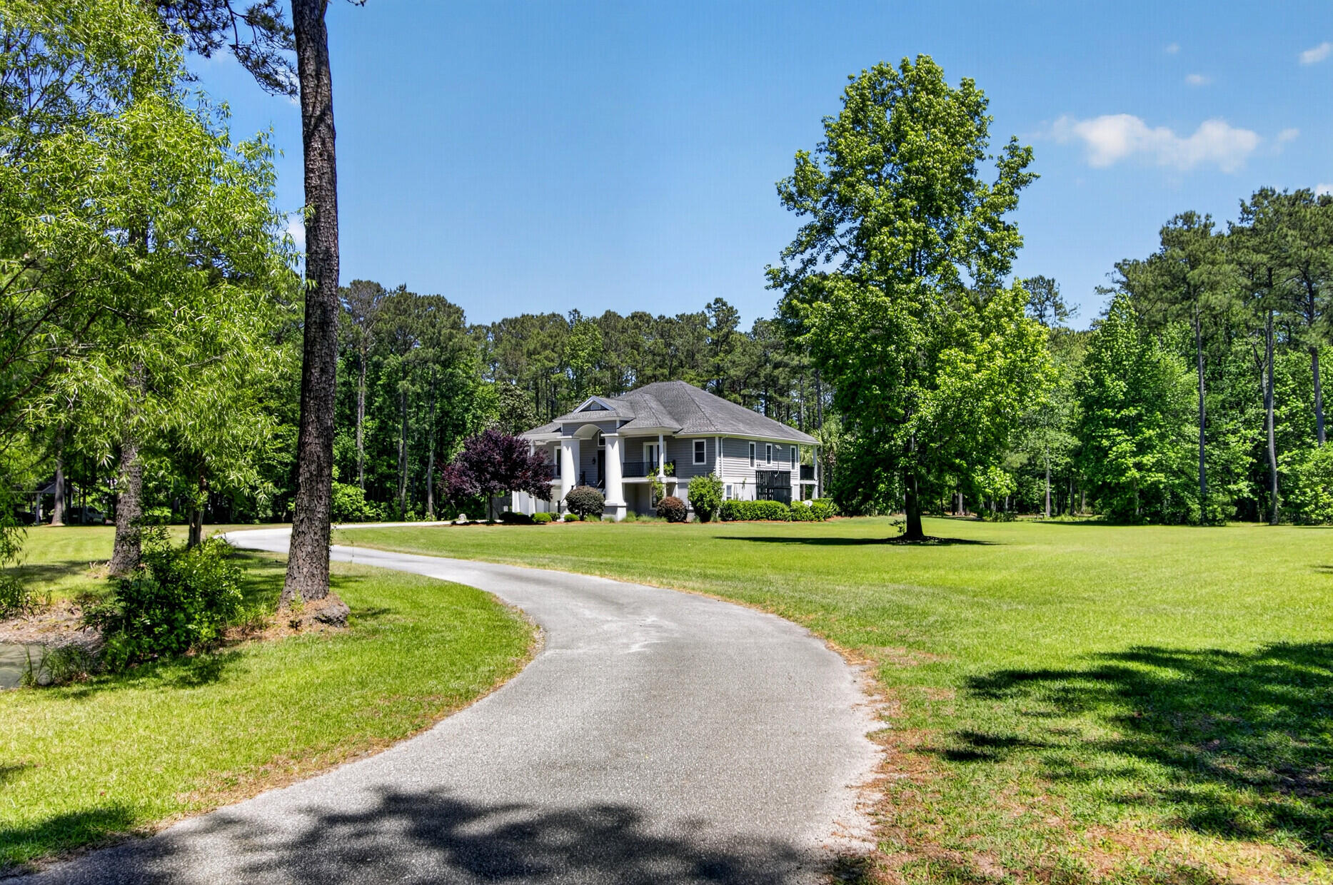 7246 Highway 165