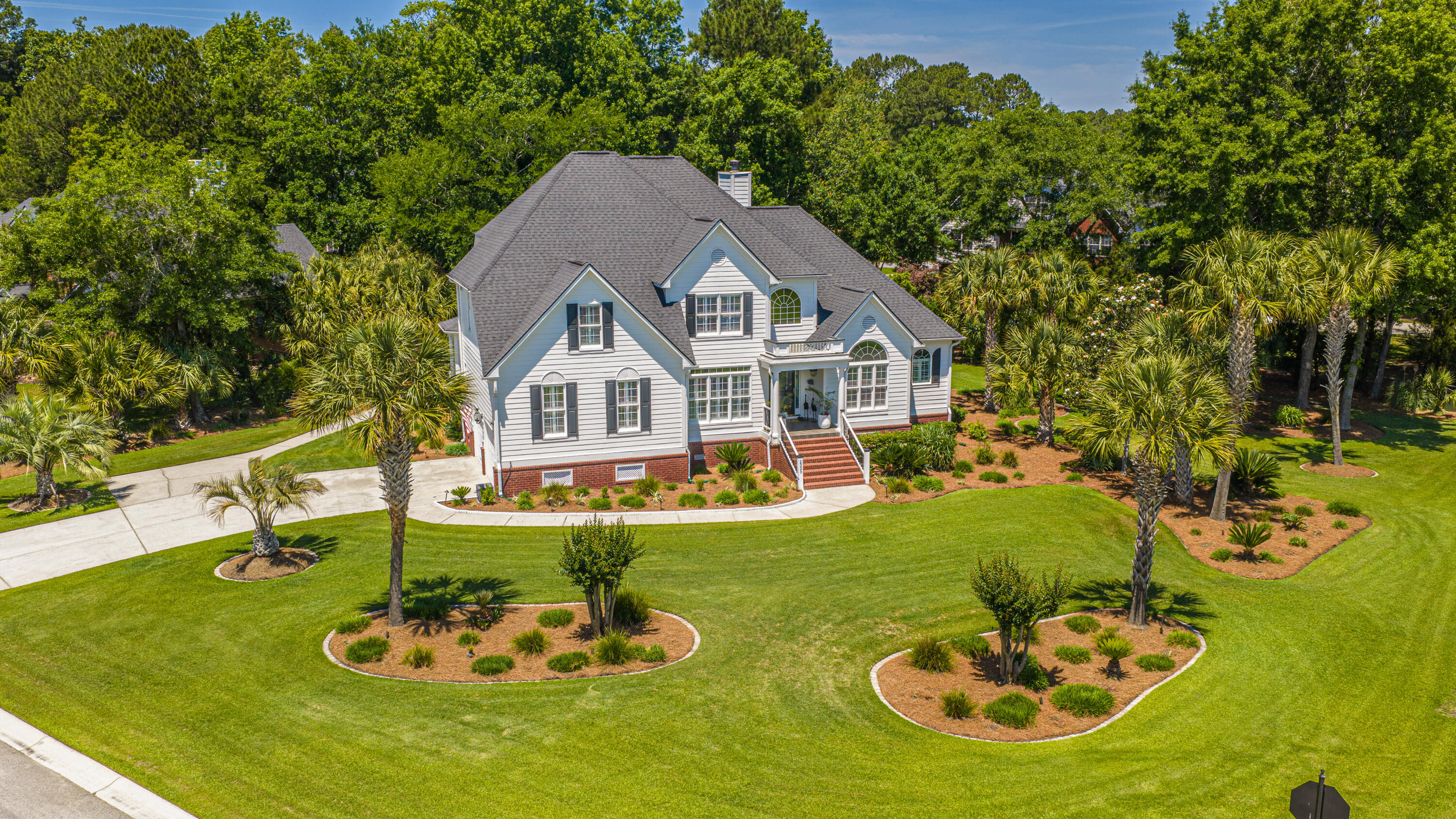 2325 Darts Cove Way