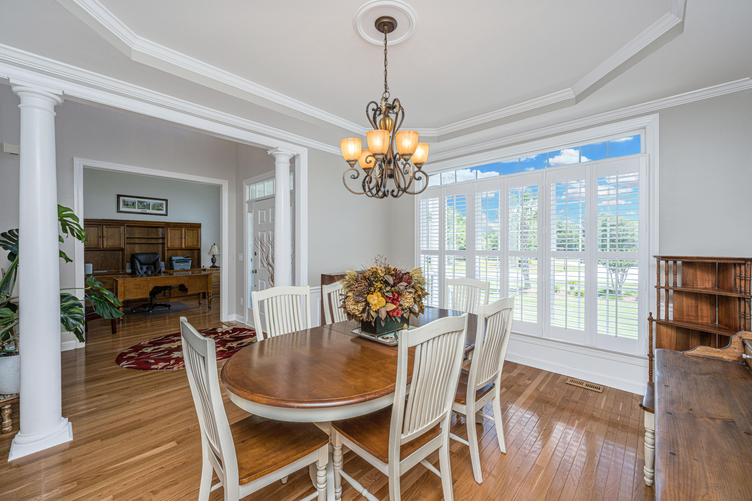 2325 Darts Cove Way