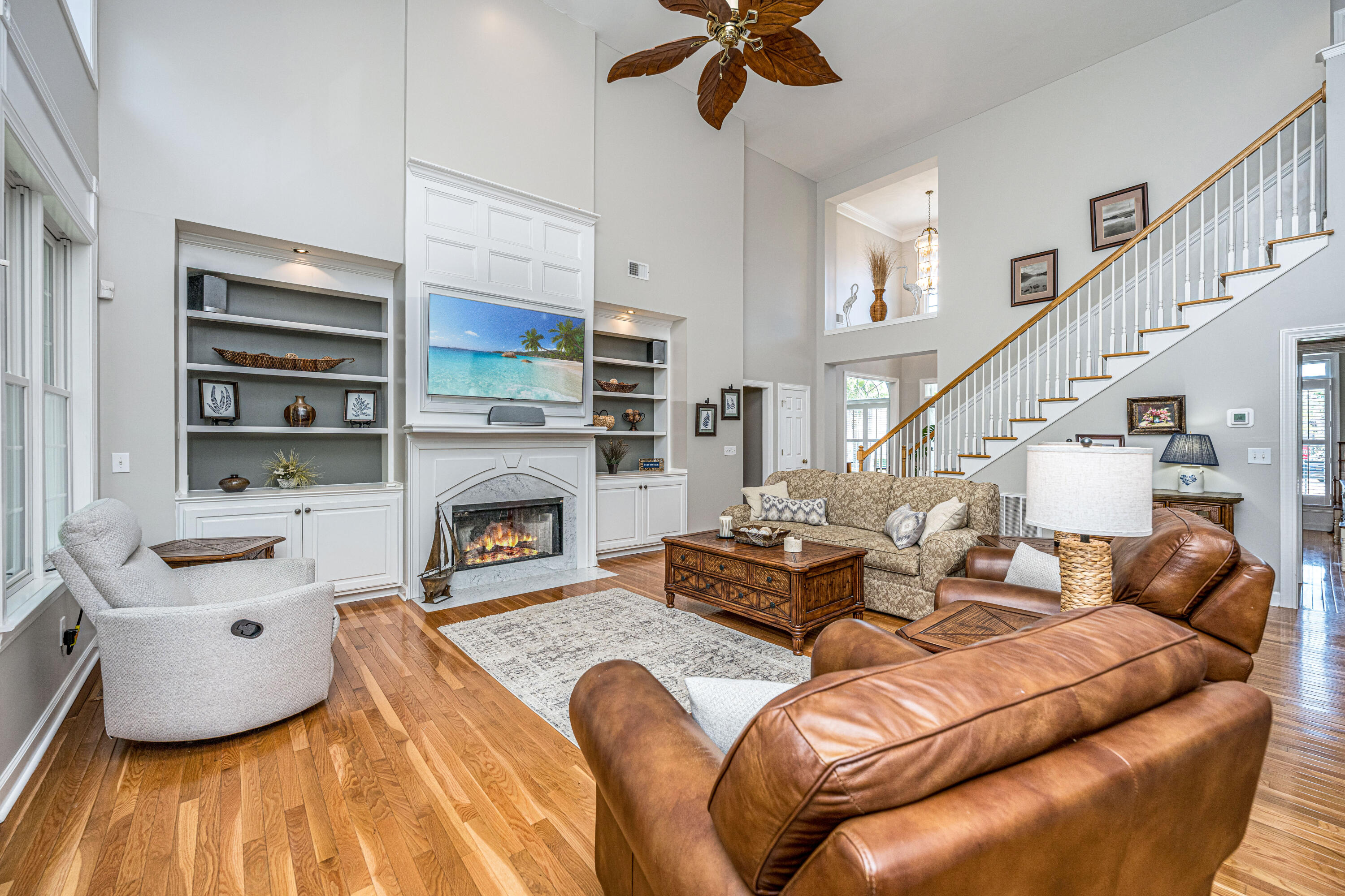 2325 Darts Cove Way