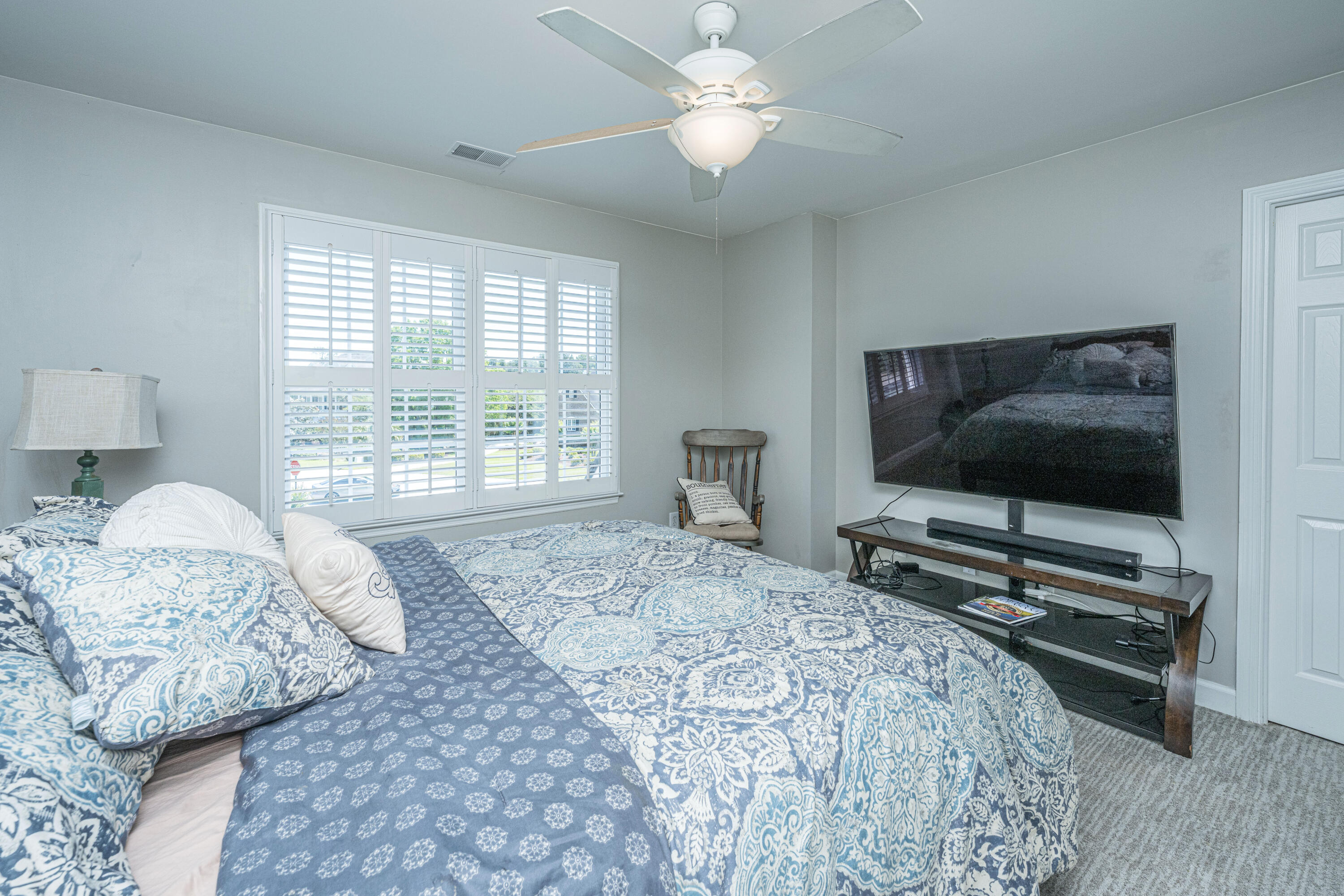 2325 Darts Cove Way
