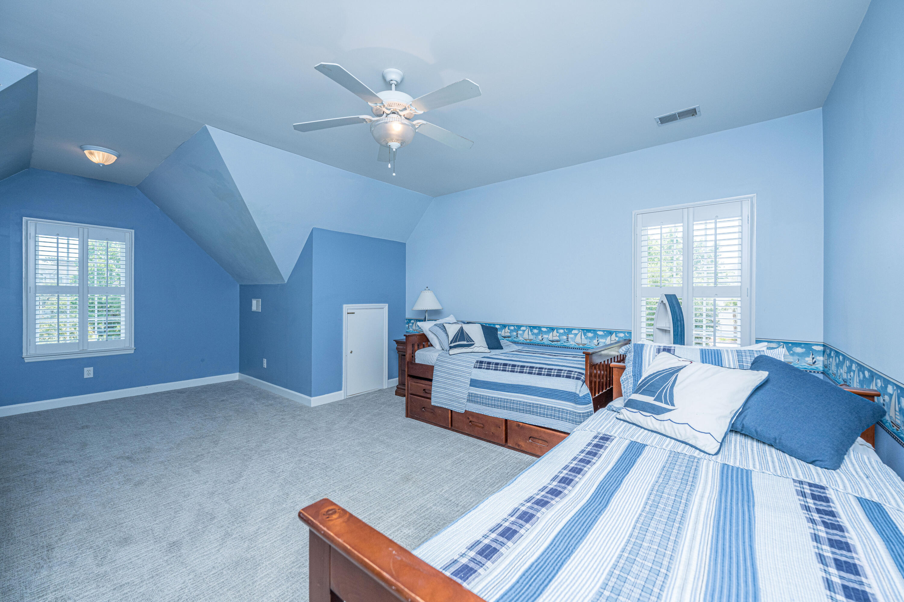 2325 Darts Cove Way