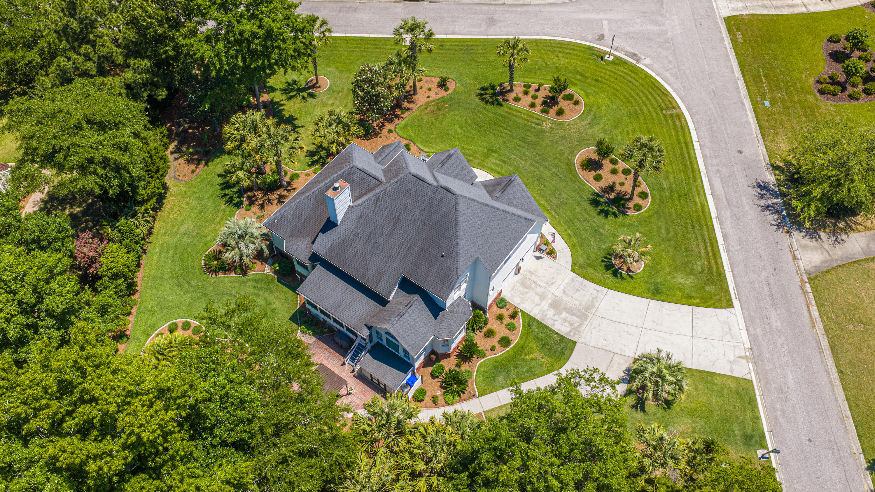 2325 Darts Cove Way