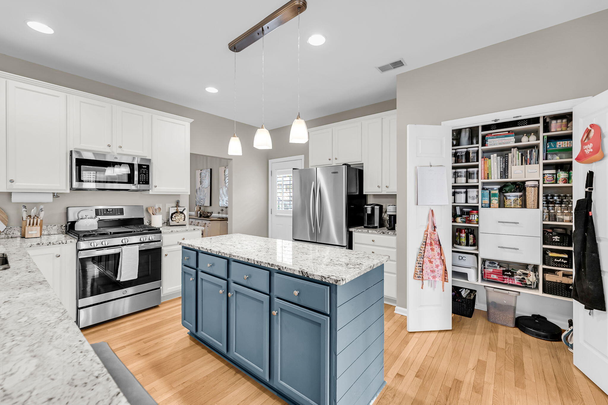 2286 Sandy Point Lane