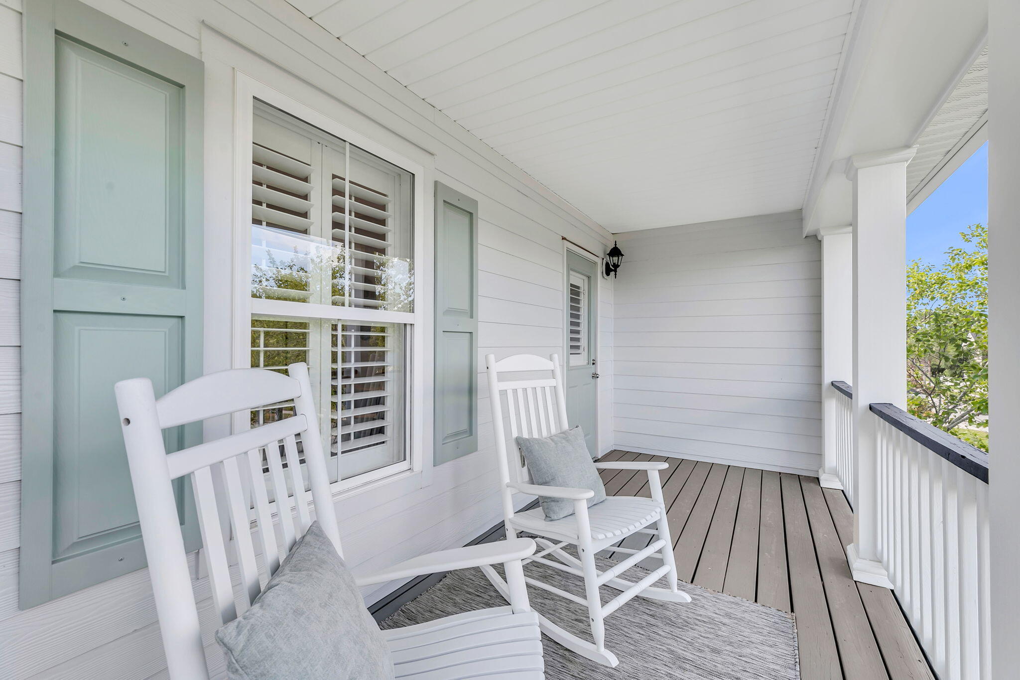2286 Sandy Point Lane