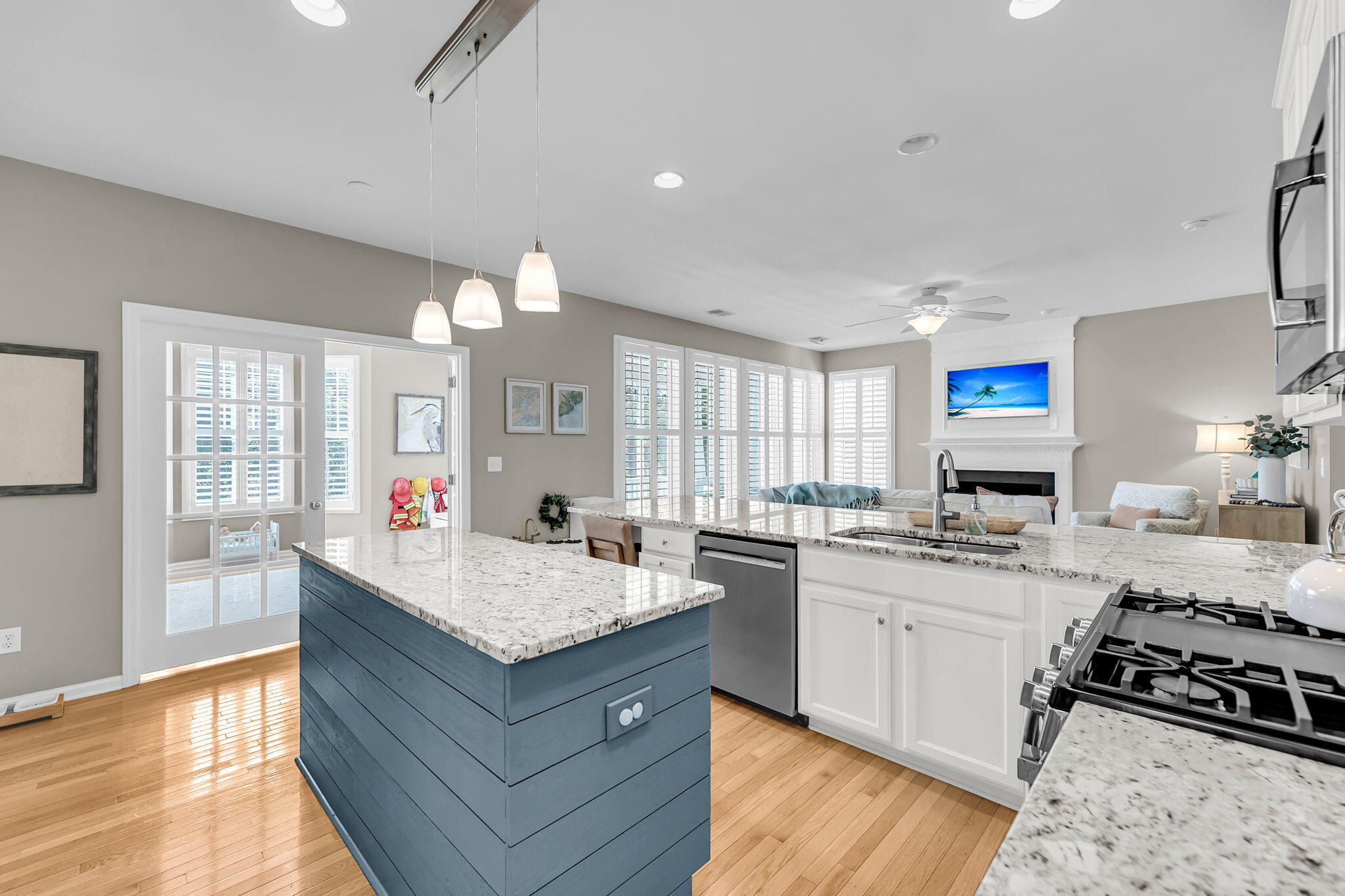 2286 Sandy Point Lane