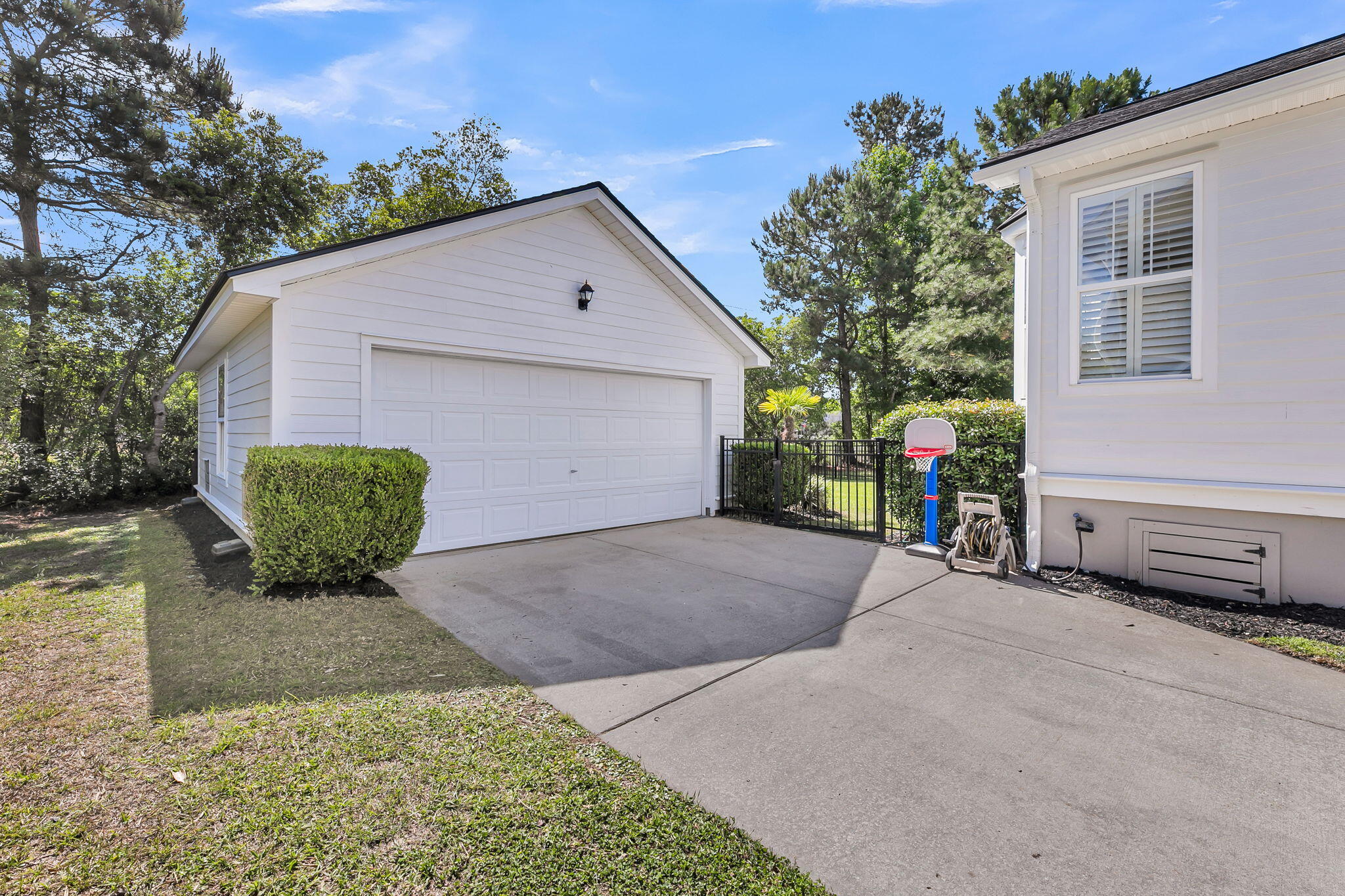 2286 Sandy Point Lane