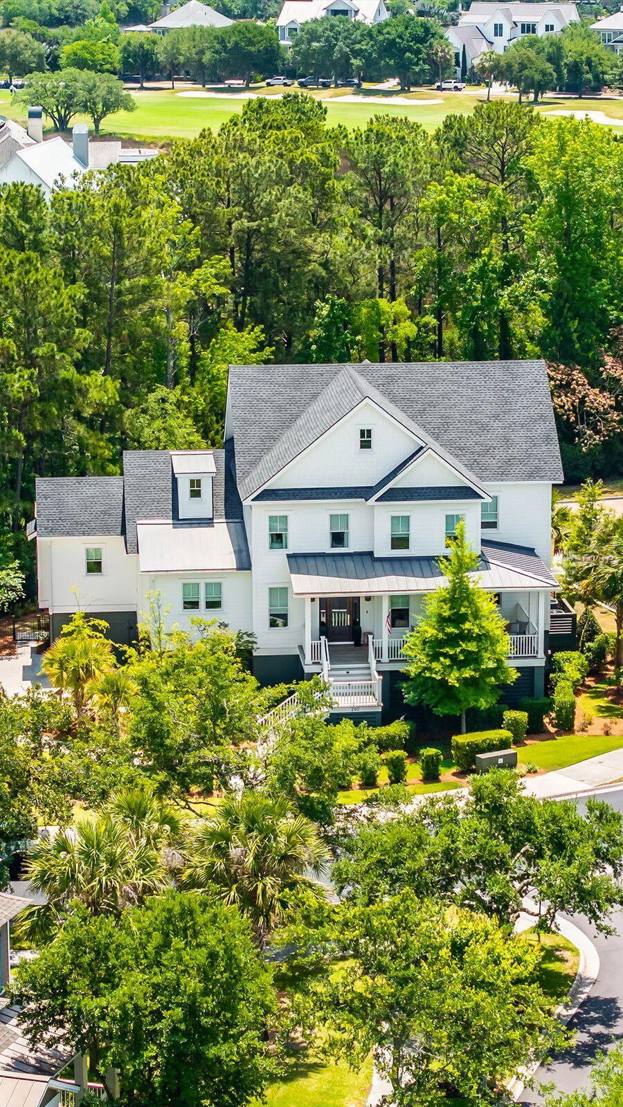 260 Island Park Drive