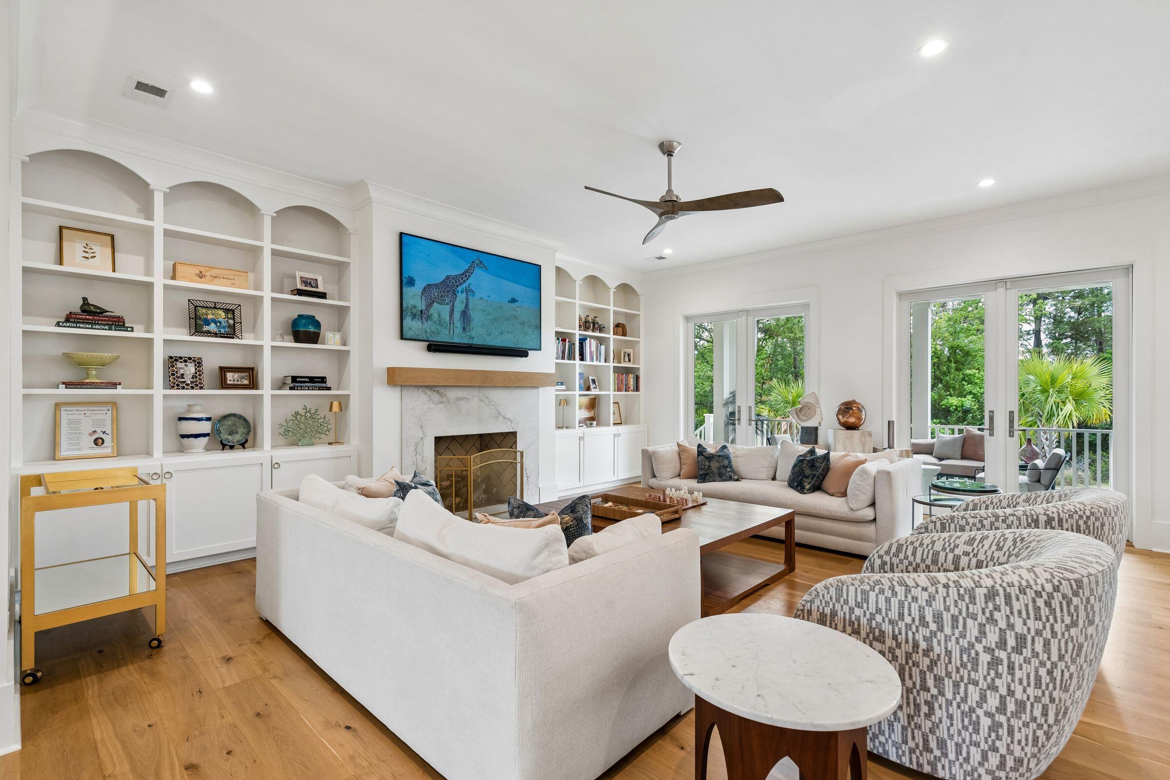 260 Island Park Drive
