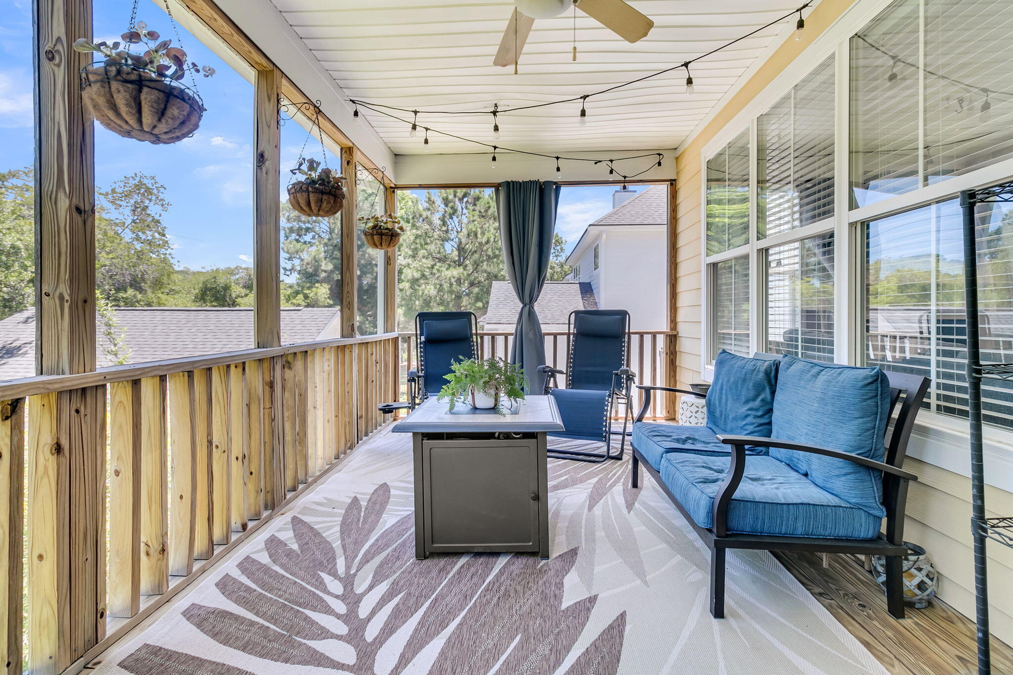 2282 Sandy Point Lane