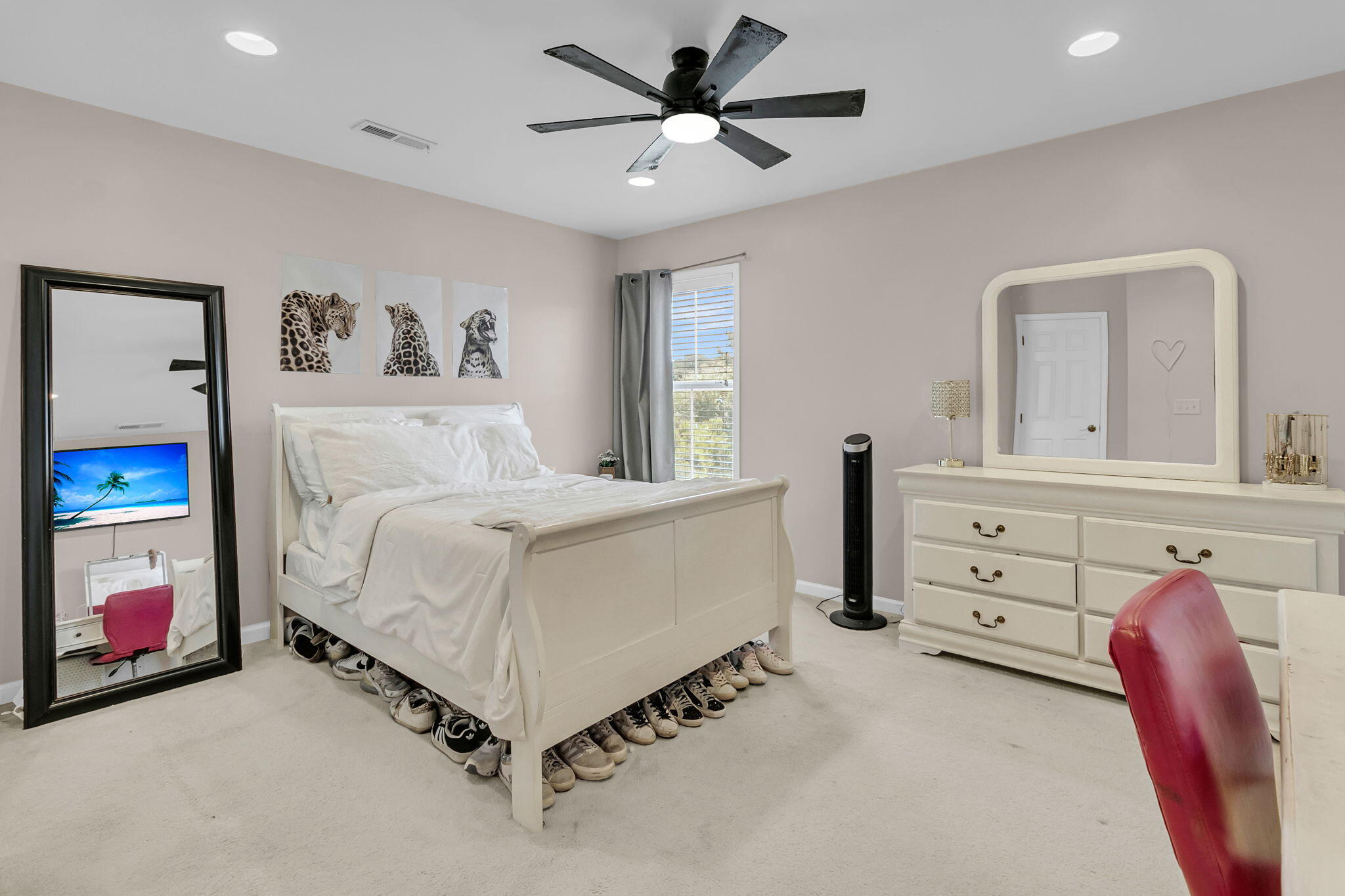 2282 Sandy Point Lane
