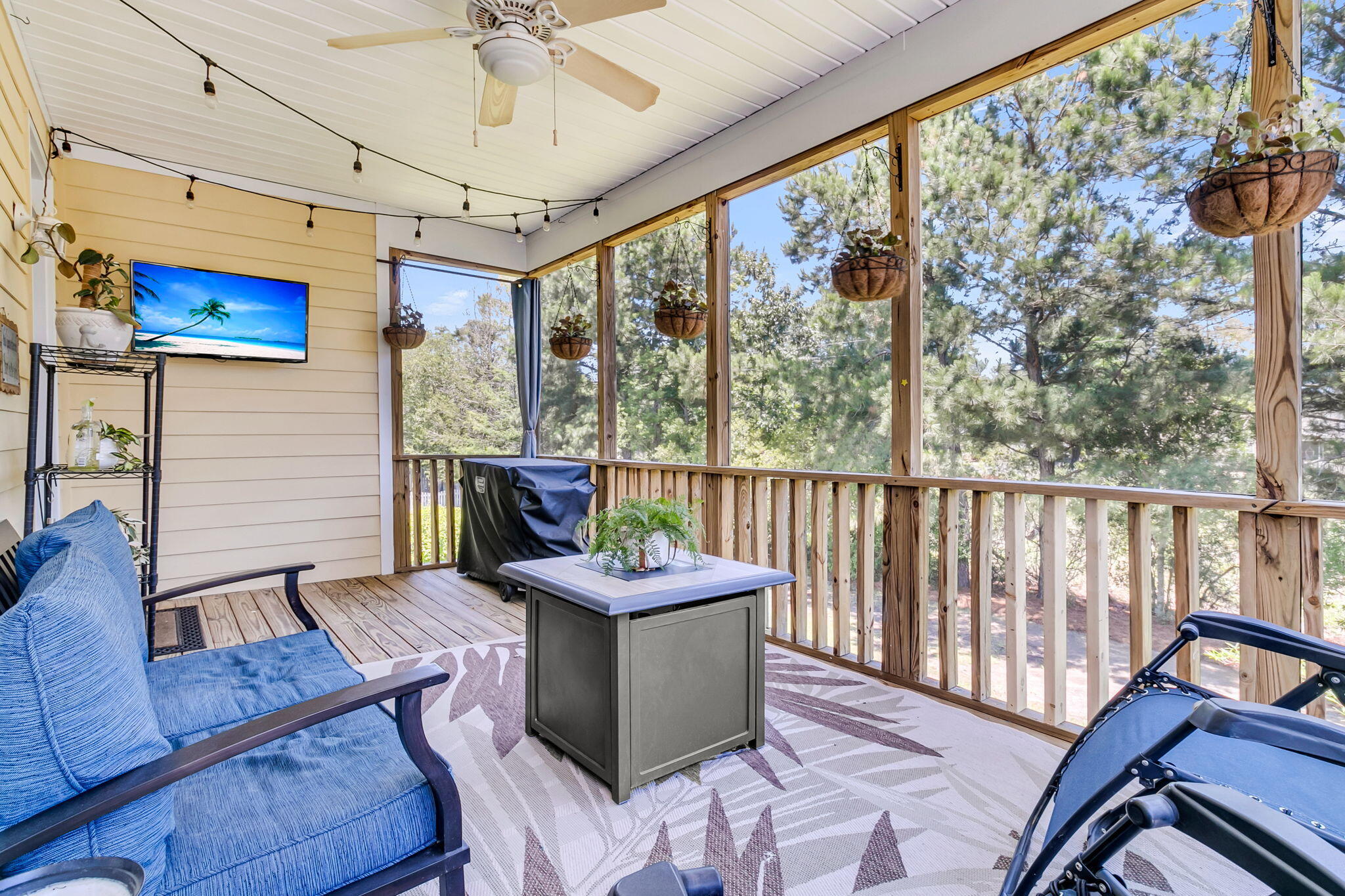 2282 Sandy Point Lane