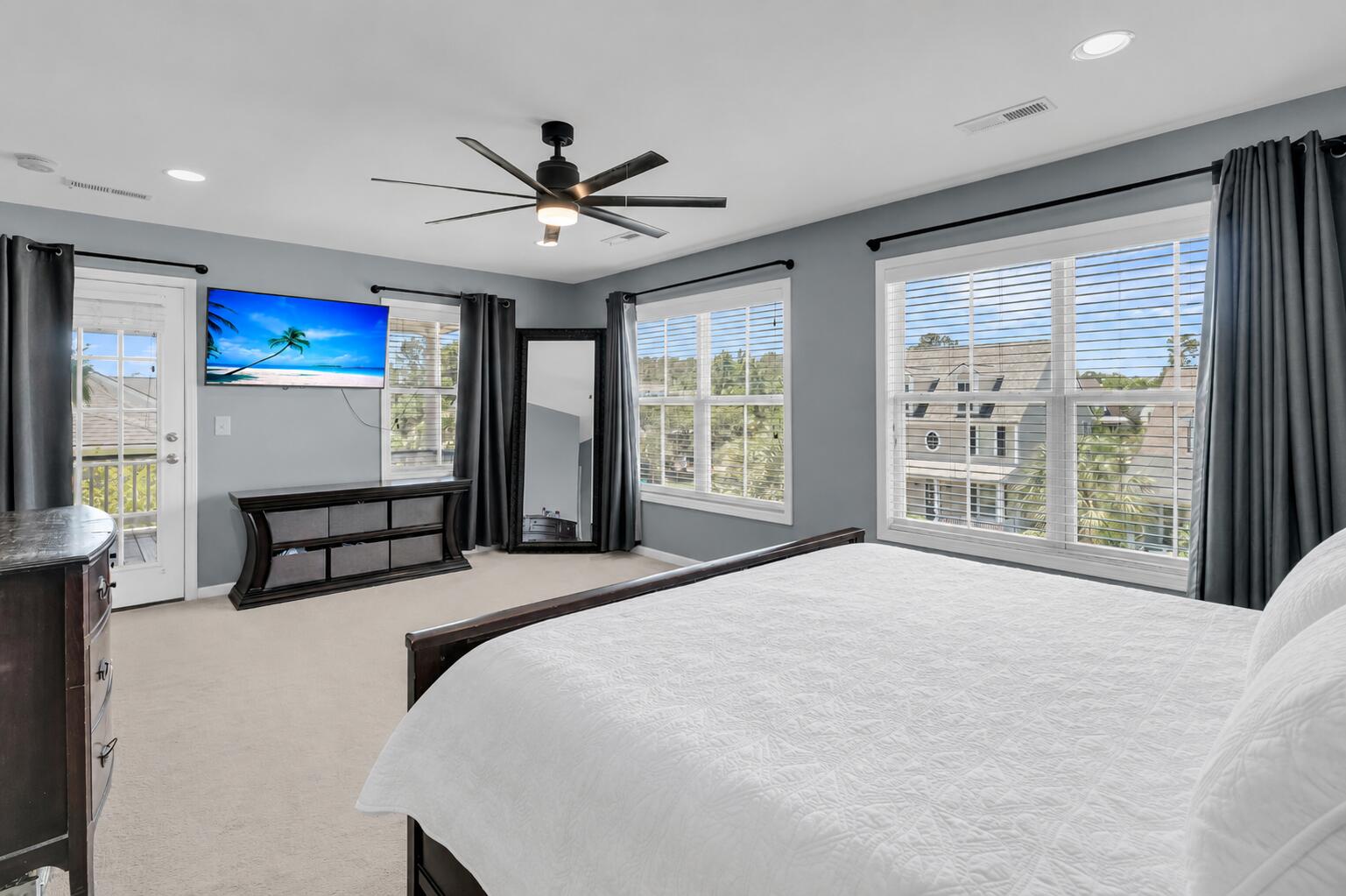 2282 Sandy Point Lane