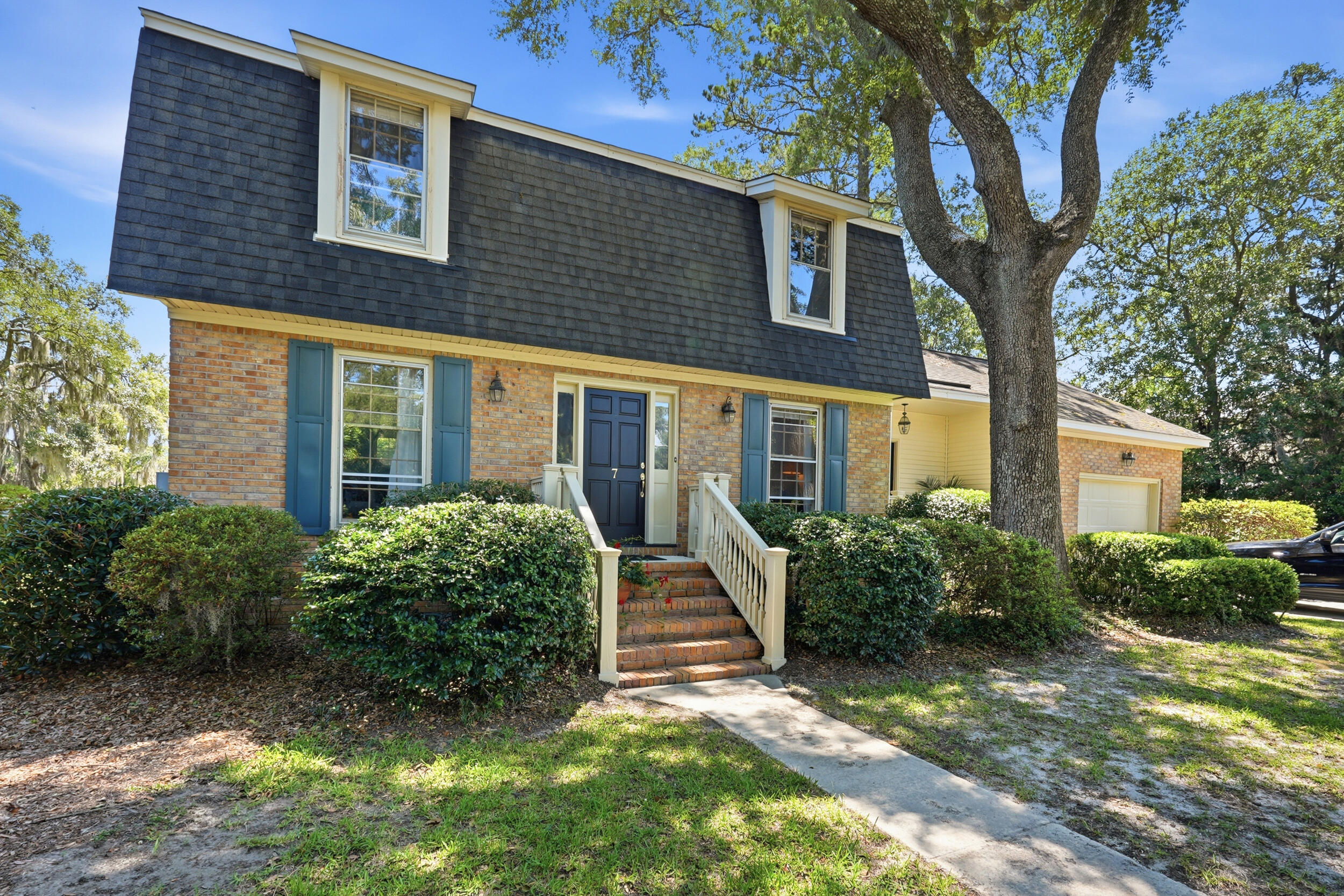 7 Garden Corner Court