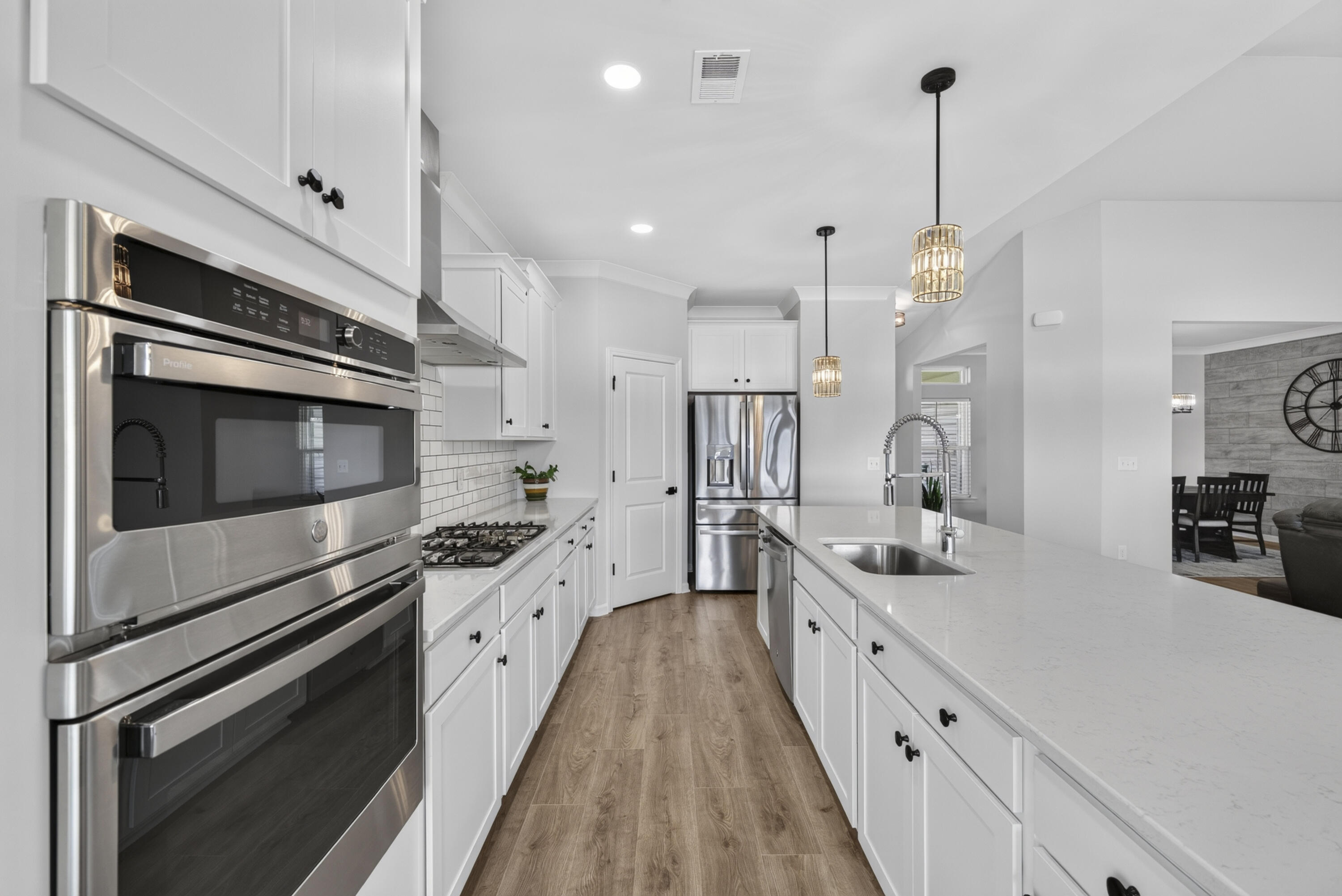 6988 Pumpkinseed Drive