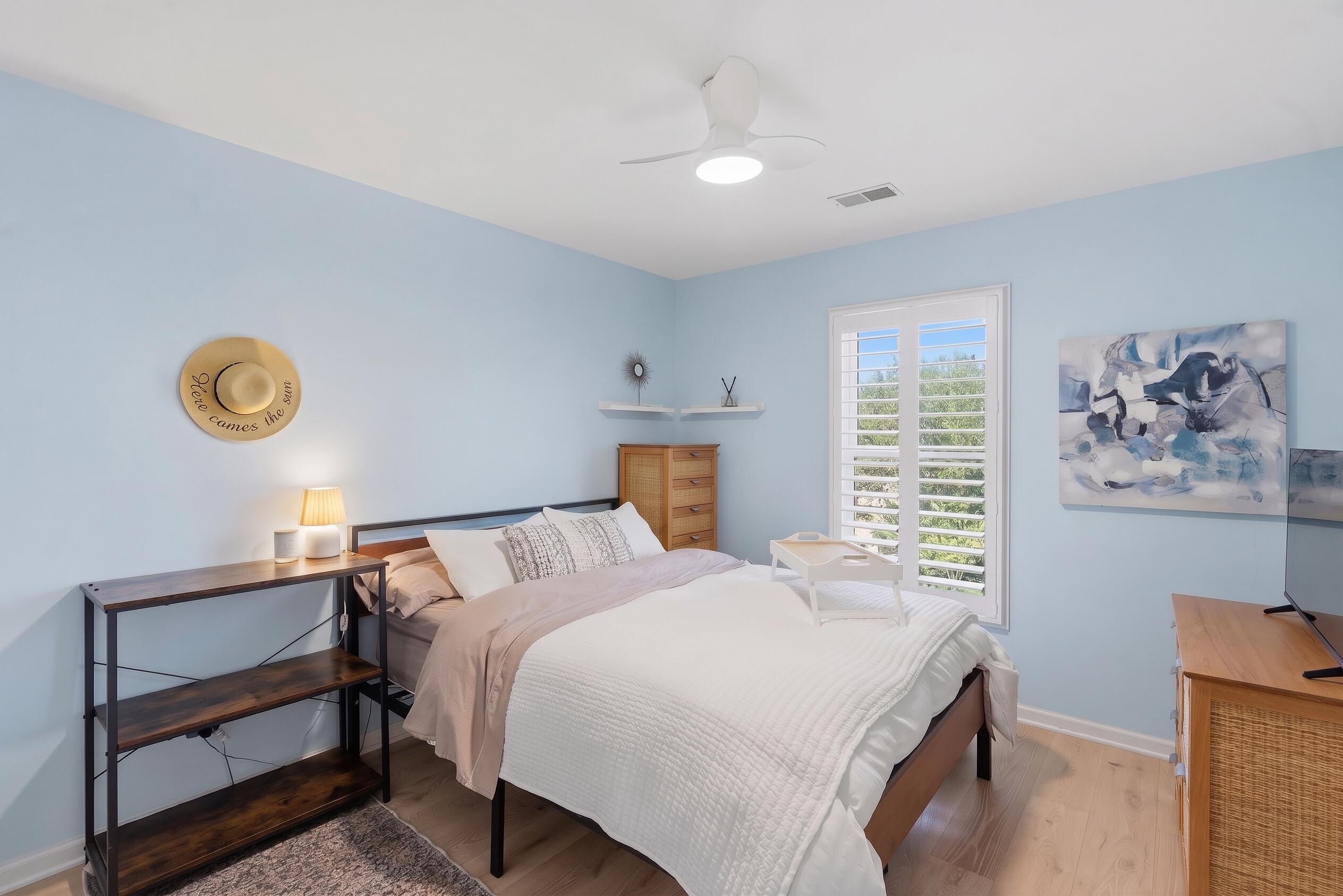 6 Yacht Harbor Court